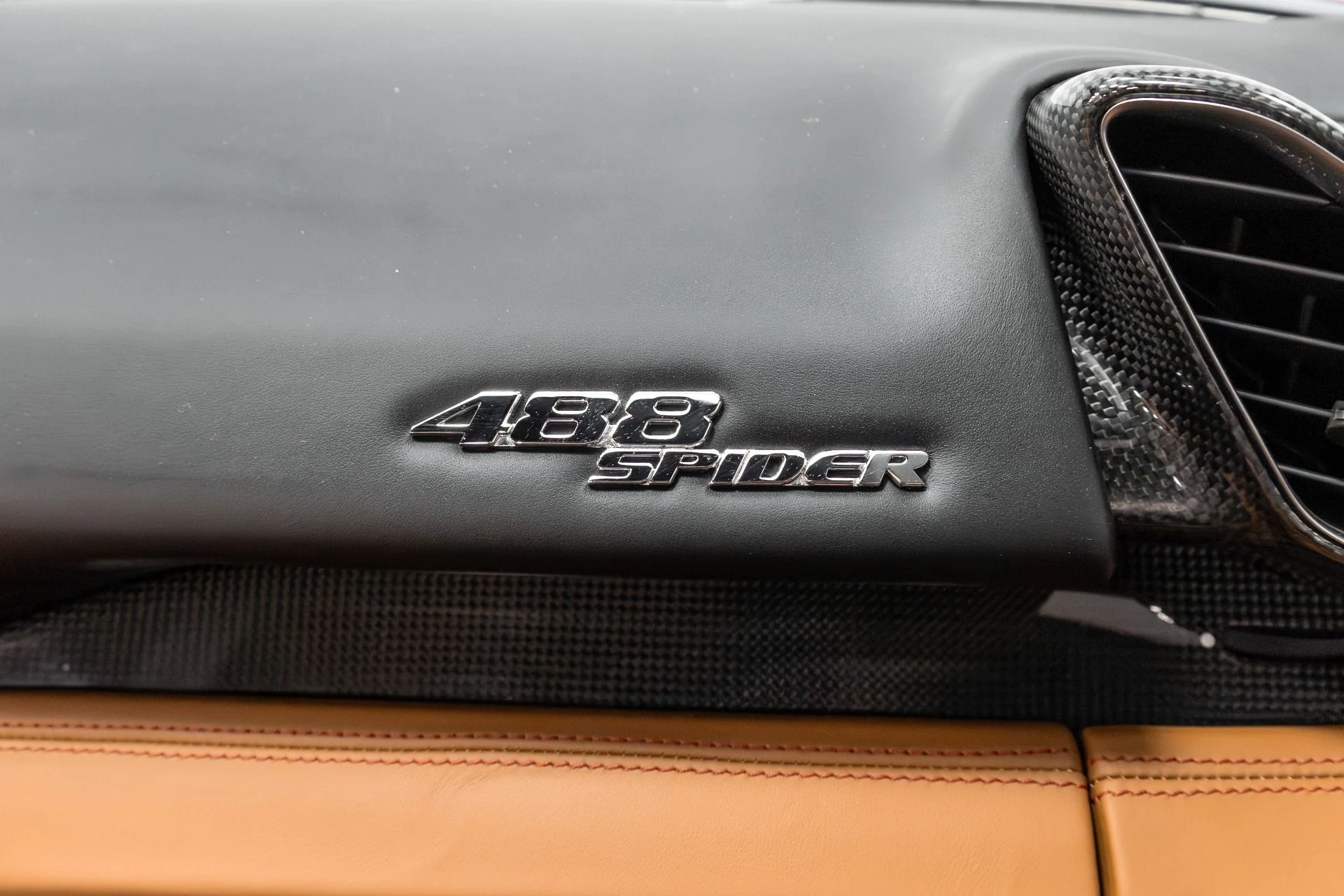 mph070_3342323123_Used_2016_Ferrari_488_Spider_Base_1761761297_e6f539ebcc