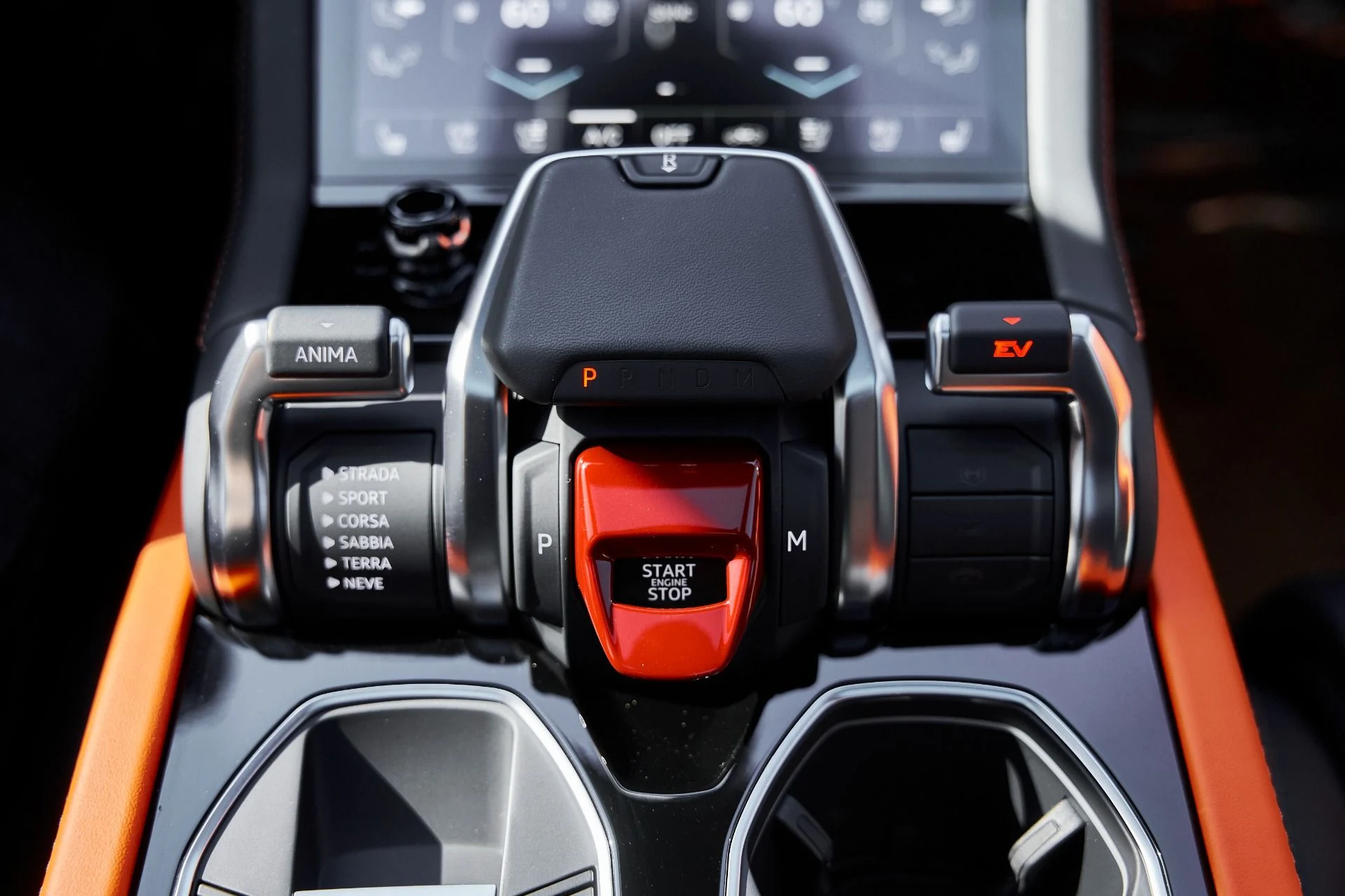 mph070_3394216944_Used_2025_Lamborghini_Urus_SE_1770086540_33ffe0c8fe