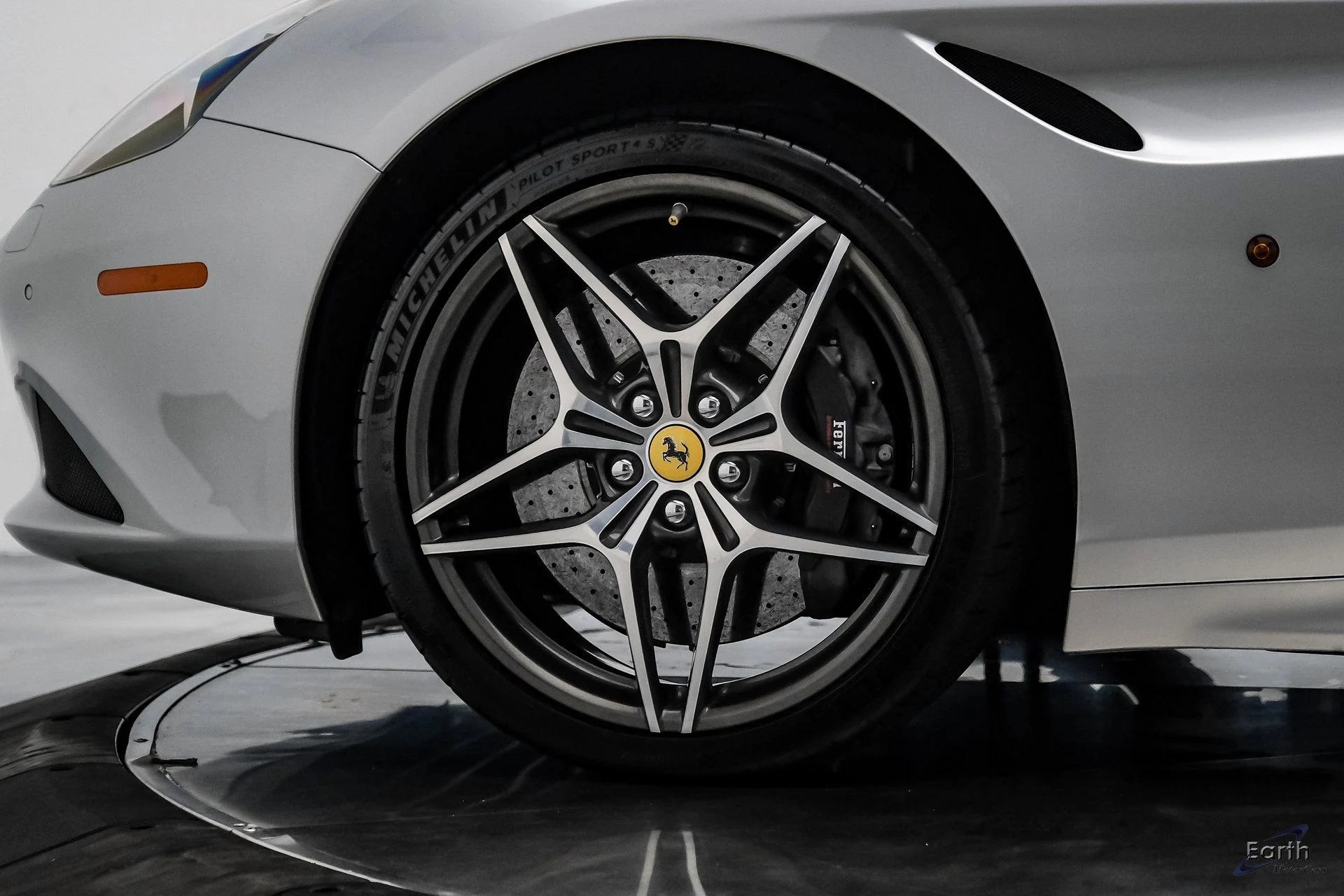 mph070_340641378_527a98dd4131fd4dee55fa171bc33363x_428e422feb