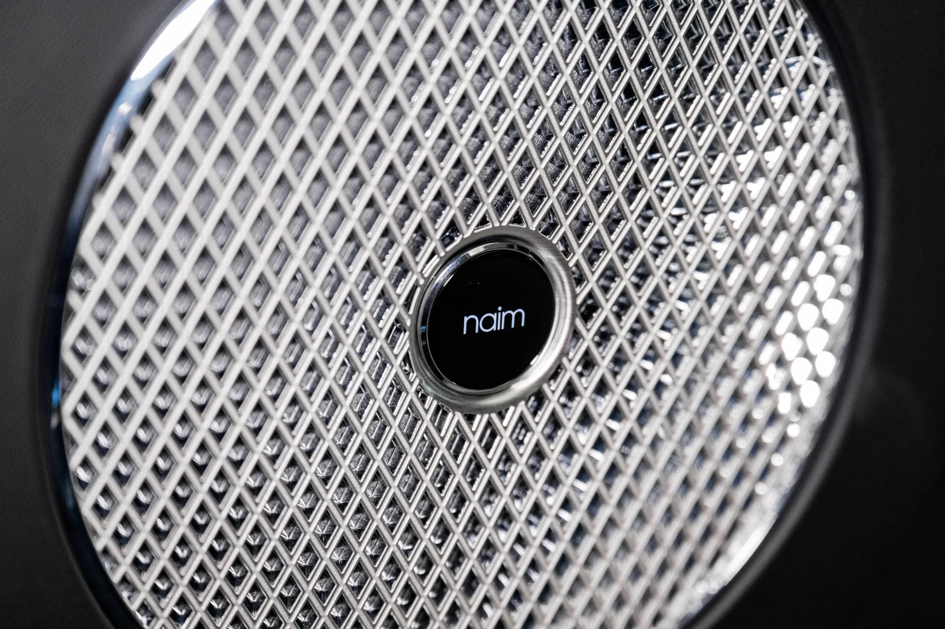 mph070_3440559275_Used_2025_Bentley_Bentayga_EWB_Mulliner_V8_1748092723_5a7616503f