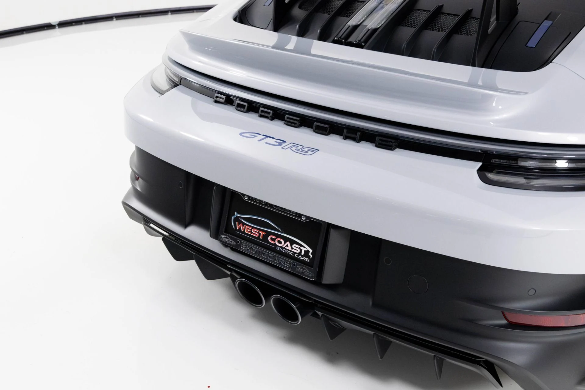 mph070_3504022042_Used_2025_Porsche_911_GT_3_RS_1779147252_9e04dd15c5
