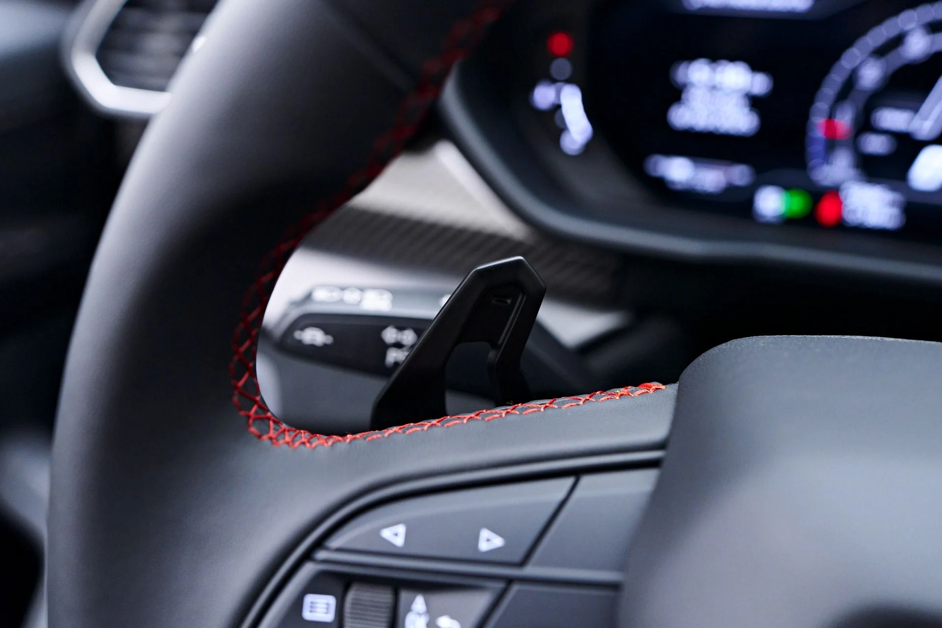 mph070_3605926958_Used_2024_Lamborghini_Urus_Performante_1751408326_25e7f82deb