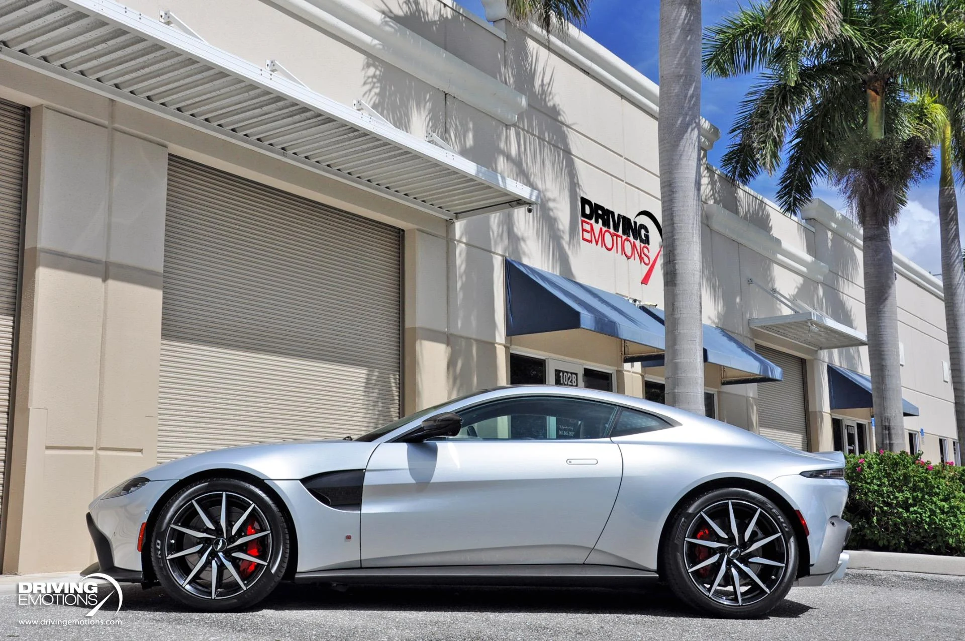 mph070_3612595431_880_p71_l_84c7e7e90b