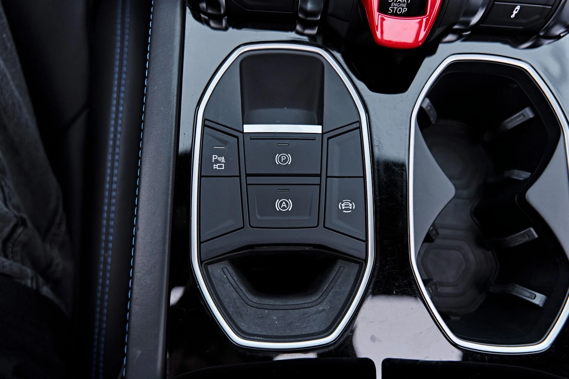 mph070_3621311536_Used_2020_Lamborghini_Urus_Base_1790959168_292a8bb3a7