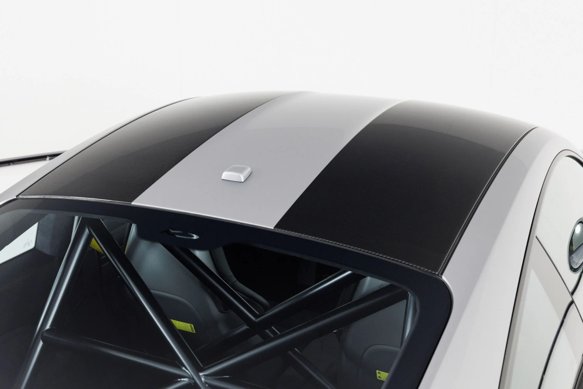 mph070_3626831001_Used_2018_Porsche_911_GT_2_RS_1791916169_9054dab138