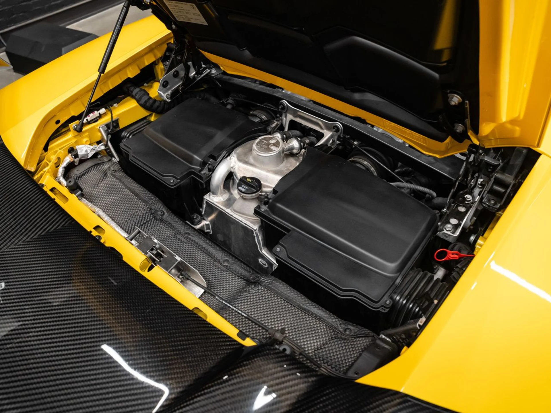 mph070_3627905819_lamborghini_huracan_2017_cc723d2248