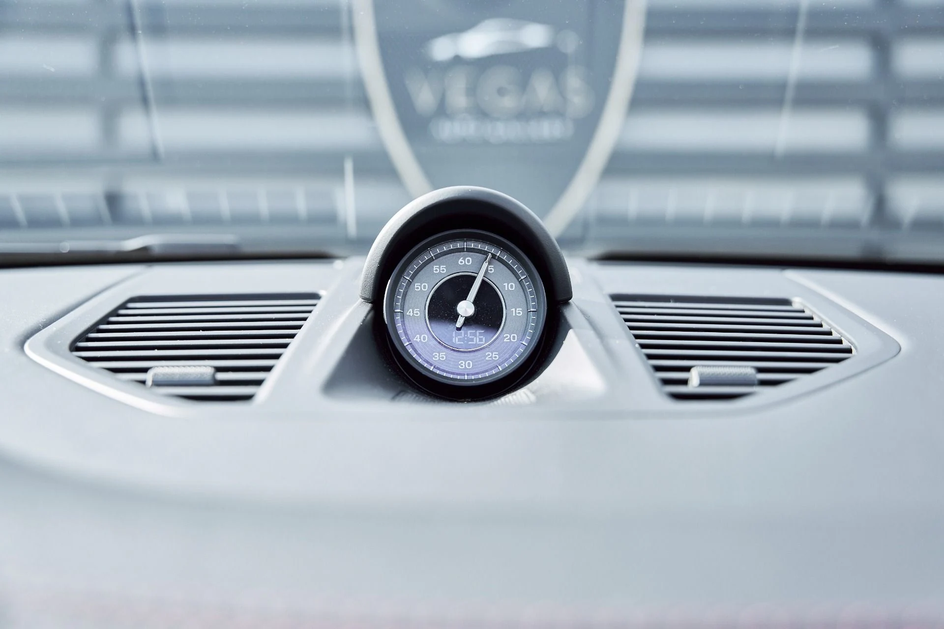 mph070_3644736035_Used_2021_Porsche_911_Turbo_S_1767839161_24726455f8