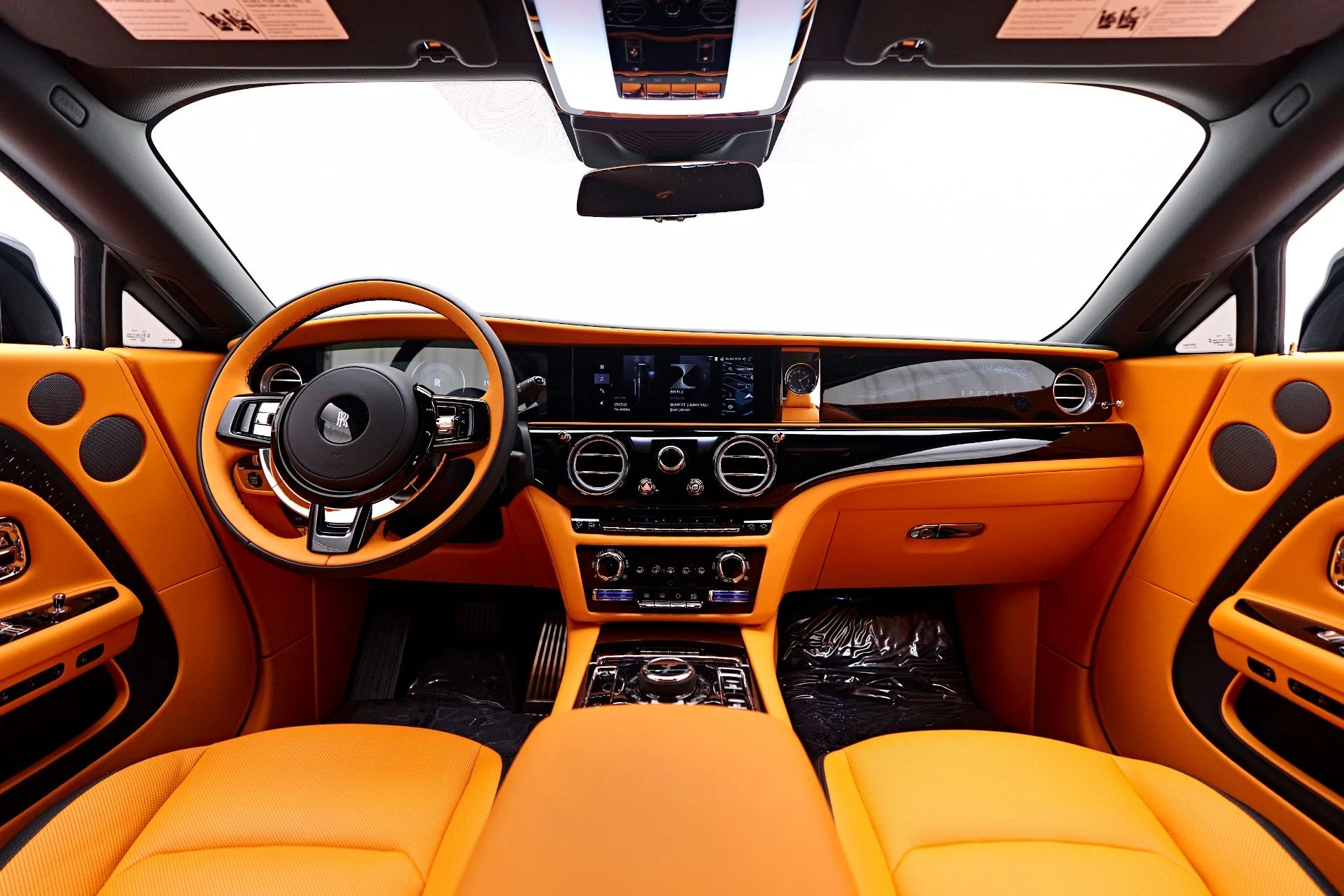 mph070_3665062787_Used_2025_Rolls_Royce_Spectre_Mansory_1756243802_5e61b26d86