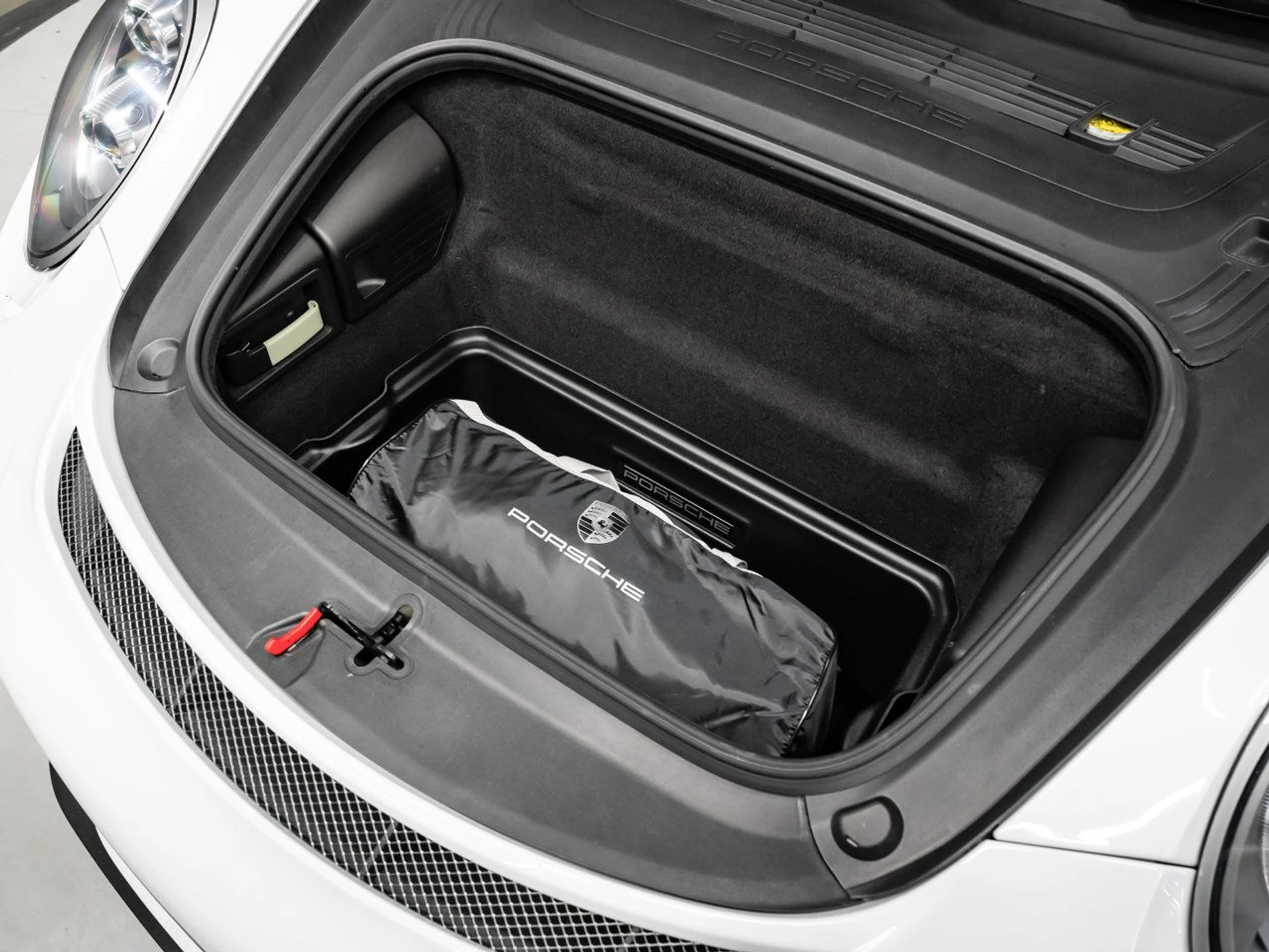 mph070_3718458778_porsche_911_2015_c21e38f049