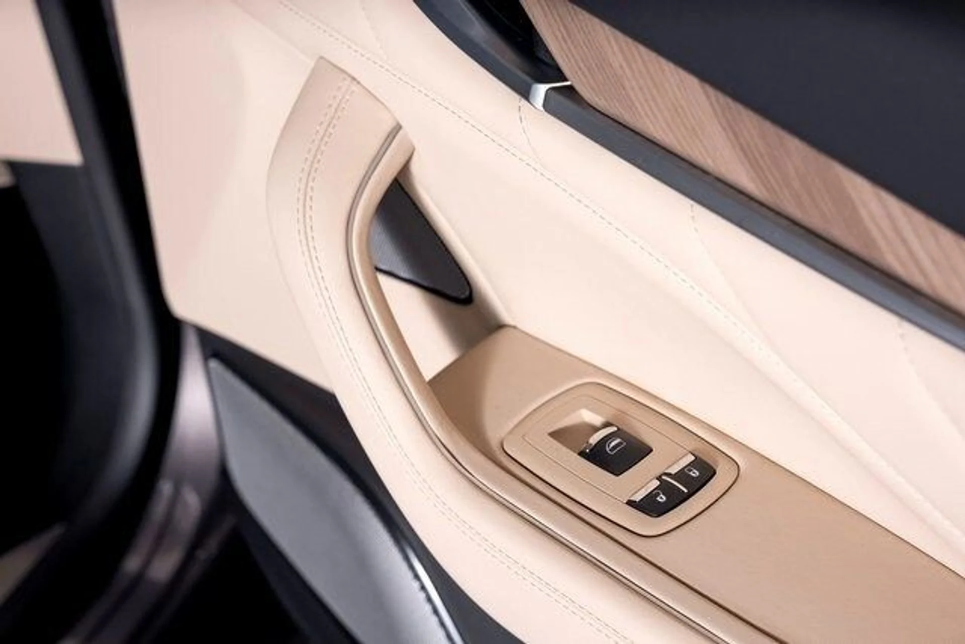 mph070_3787367144_696adc32158e7dbc24285169df552a0ex_40eaa27cf6