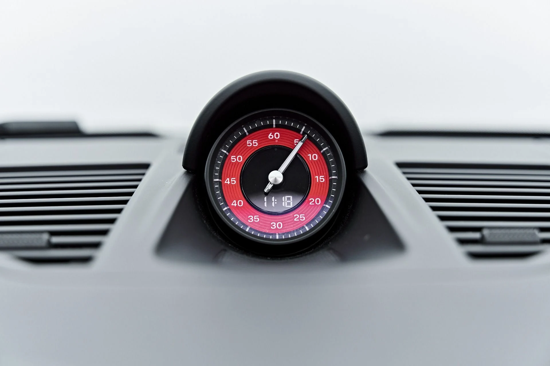 mph070_3820019885_Used_2021_Porsche_911_Targa_4_S_1786672049_1f0a1f2527