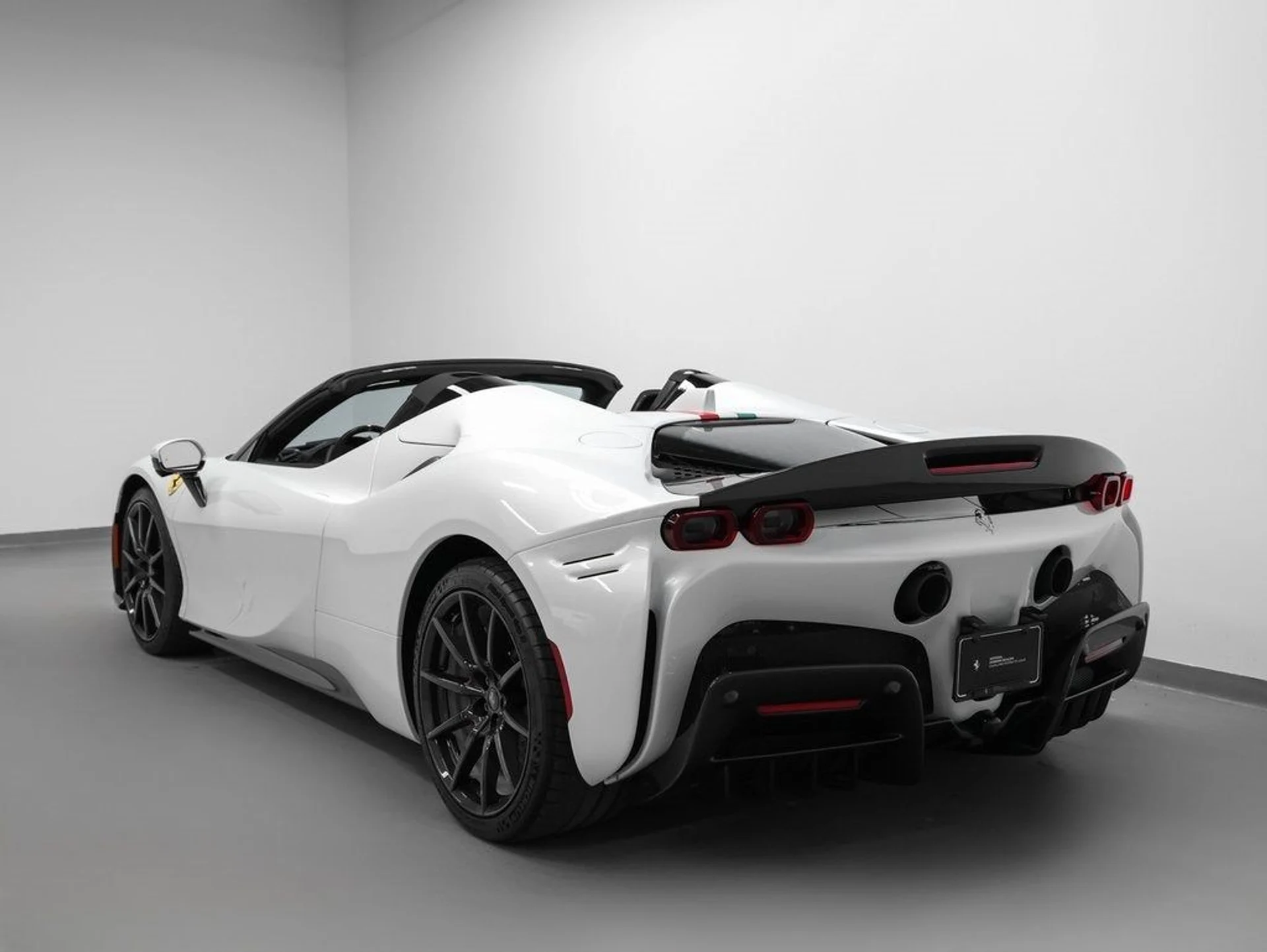 mph070_382183537_71_c9ff06cdc9