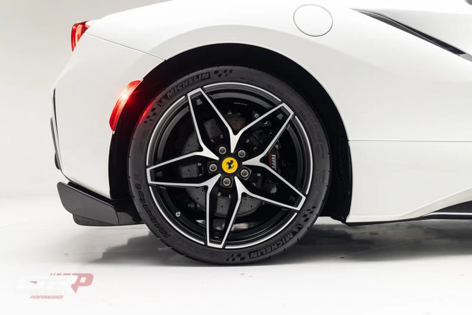 mph070_3885897199_8185_A253_DE_7_D_4708_B243_8023_C2140773_305f1cf511