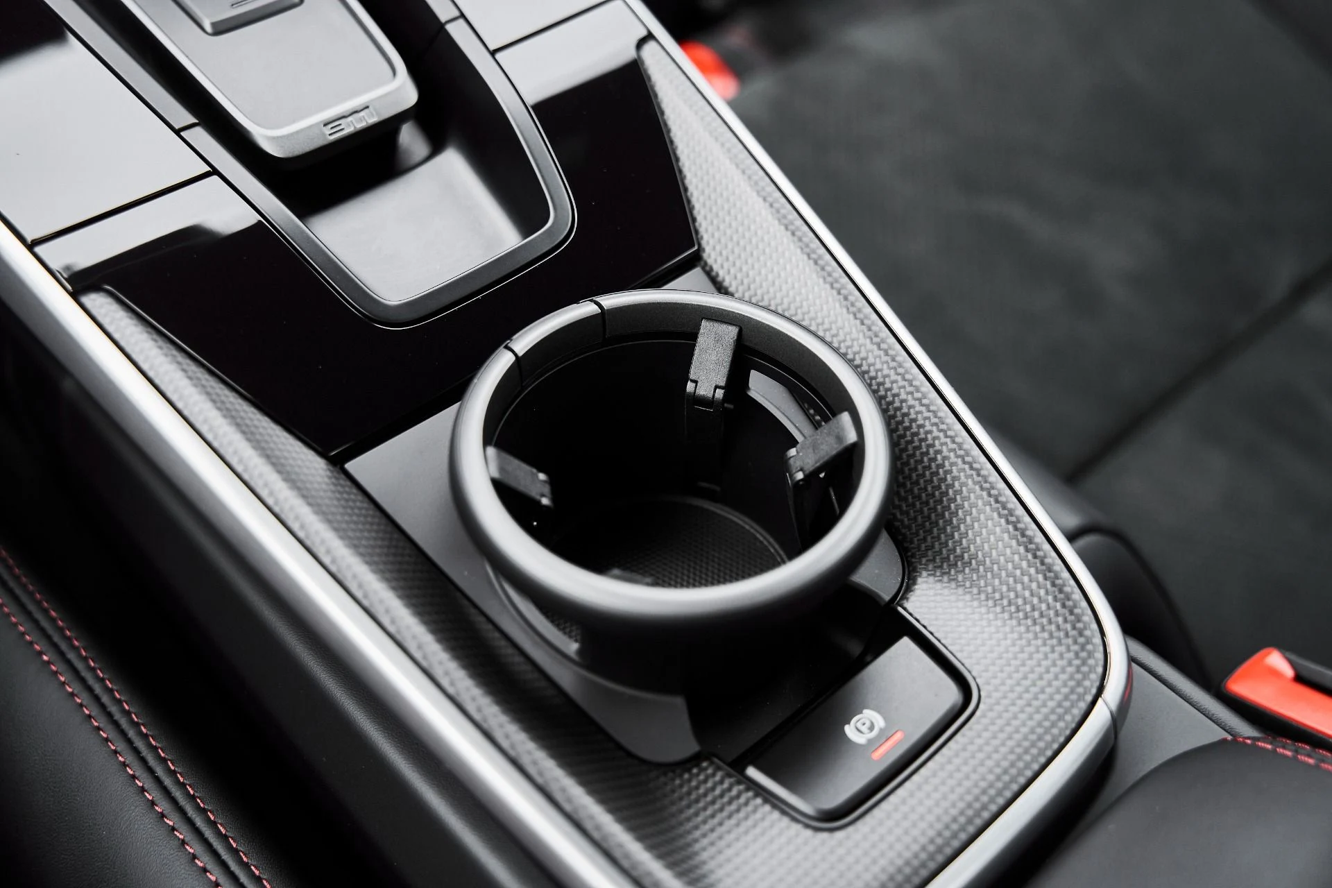 mph070_3922922182_Used_2024_Porsche_911_Turbo_S_1776446079_f3638436eb