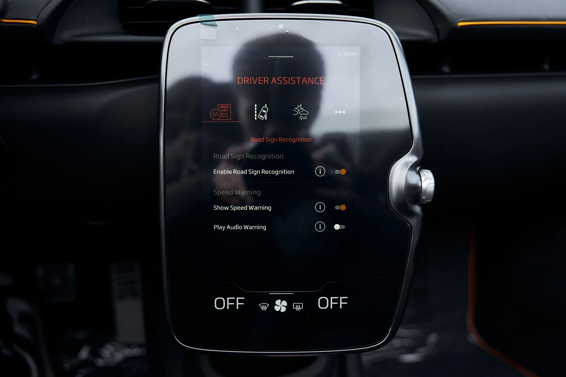 mph070_3953107303_Used_2025_Mc_Laren_Artura_1769221586_51b72b69fd