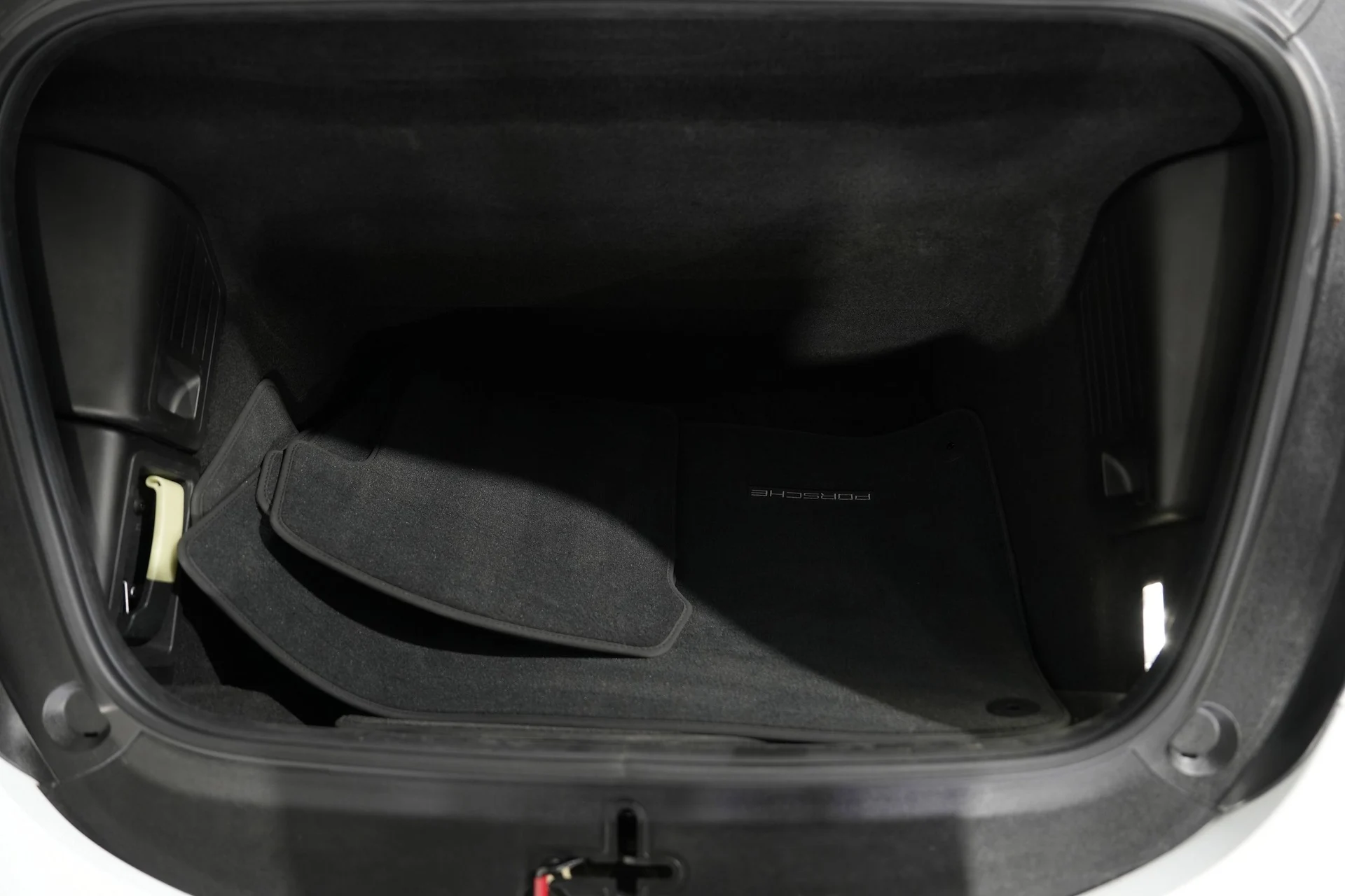 mph070_3981364332_db526ca2e07fd4162f7719ceafb2402ax_de5ff2ad95