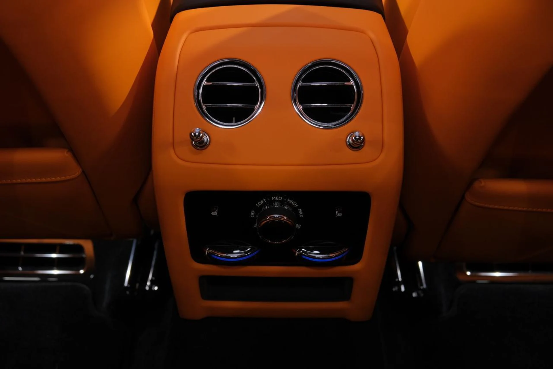 mph070_4047214059_0923b35940b77efd87b9d8b81bd6f916_7523984072