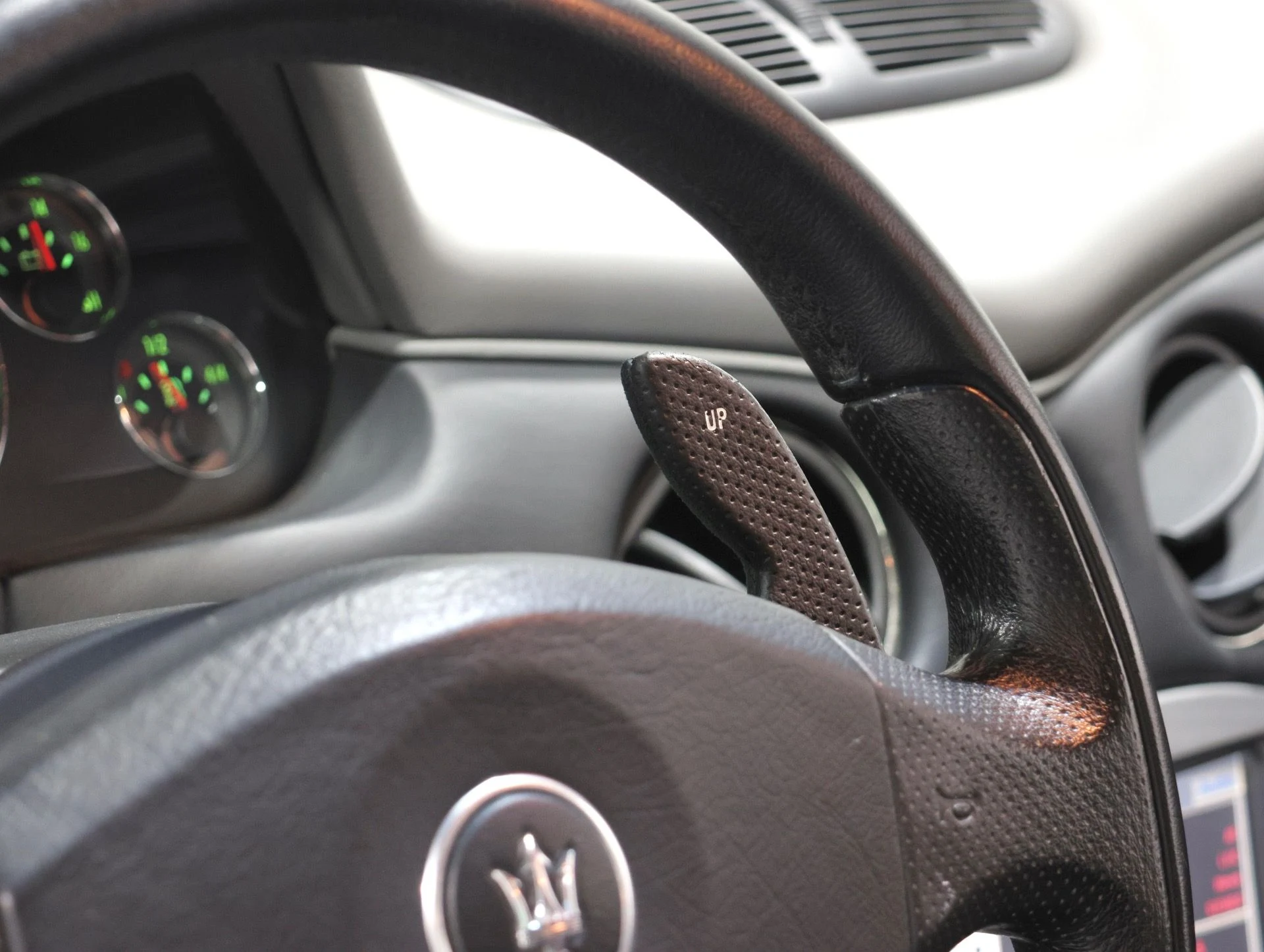 mph070_4072006806_Used_2004_Maserati_Coupe_Cambiocorsa_Only_14_K_Miles_Just_Serviced_One_Family_Owned_1771885144_bd13860f9a