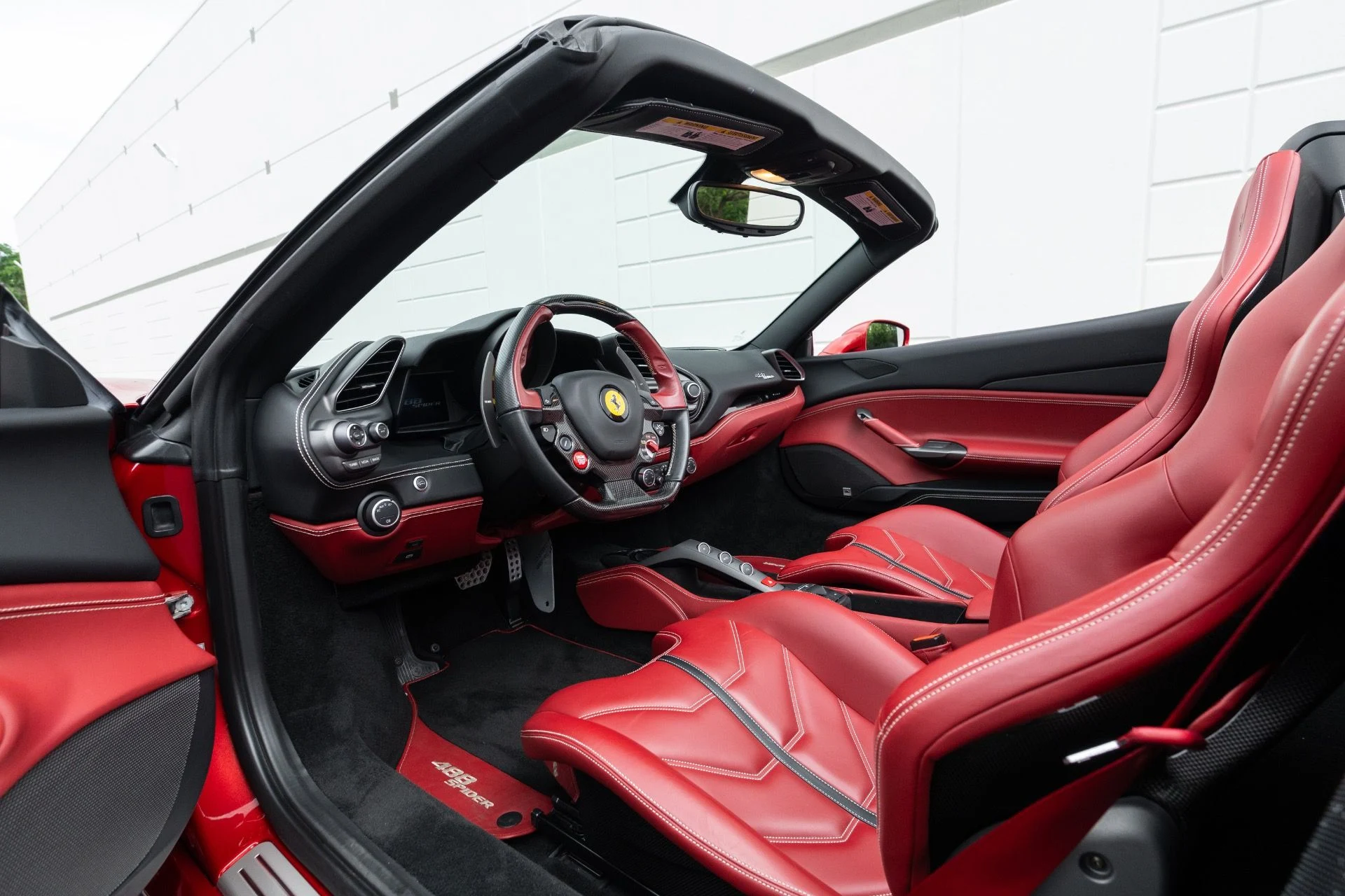 mph070_4073664544_Used_2019_Ferrari_488_Spider_1775191642_277007ec02