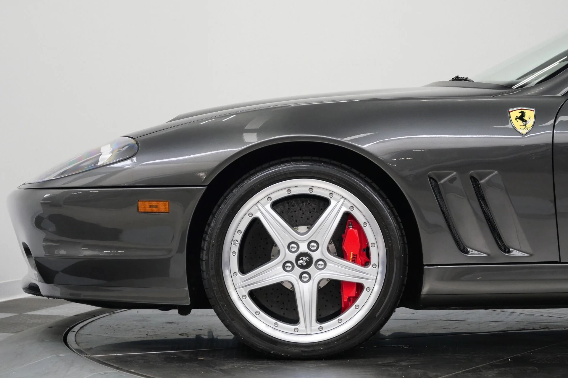 mph070_4075891812_Used_2005_Ferrari_575_Superamerica_Extremely_Low_Miles_GTC_Handling_Package_1778708011_2ee7209eb1
