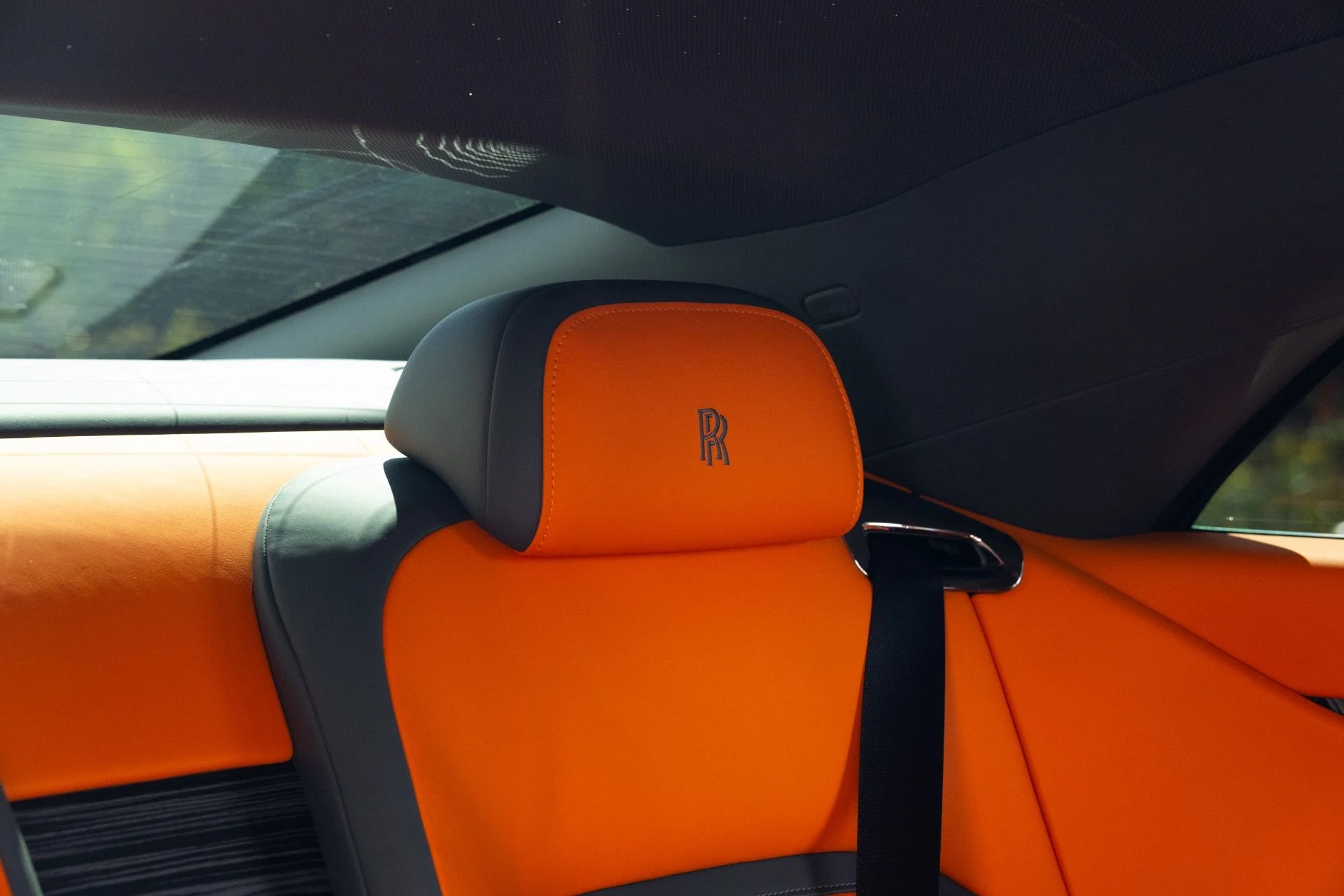 mph070_4154738187_Used_2024_Rolls_Royce_Spectre_1772250917_7fb95ebfe5