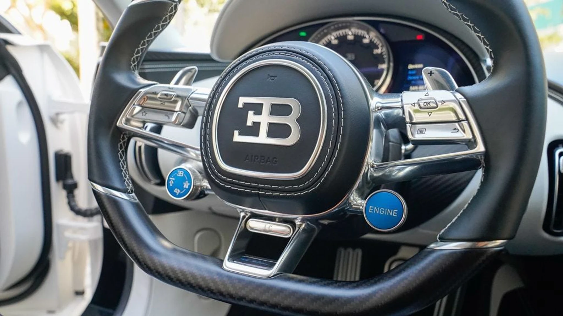 mph070_4228776443_used_2019_bugatti_chiron_14354_22850058_71_1024_0d86329bb4