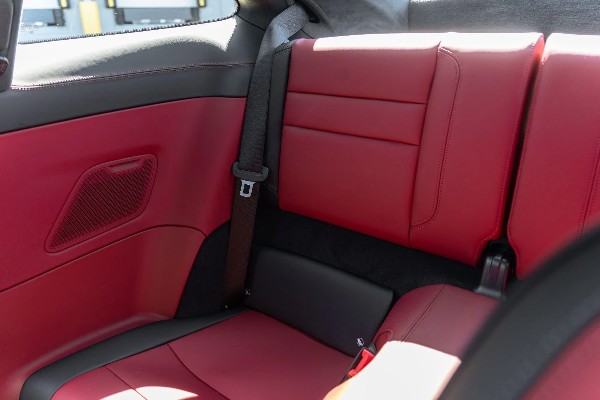 mph070_4229692465_Used_2026_Porsche_911_Carrera_4_GTS_1788292241_557673dec7