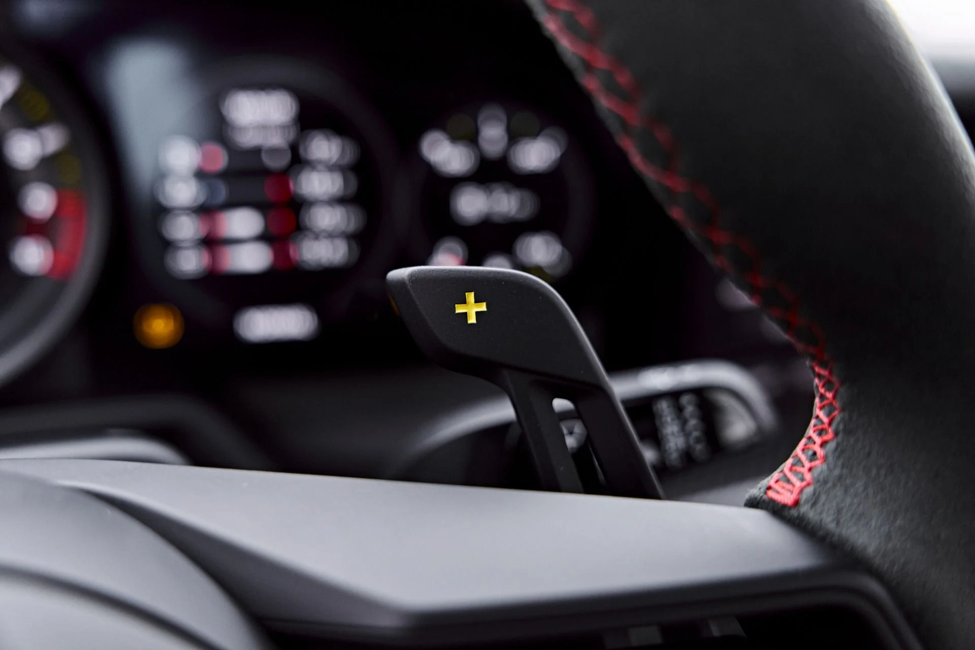 mph070_4267837587_Used_2025_Porsche_911_GT_3_RS_1785791081_18ca4507b1