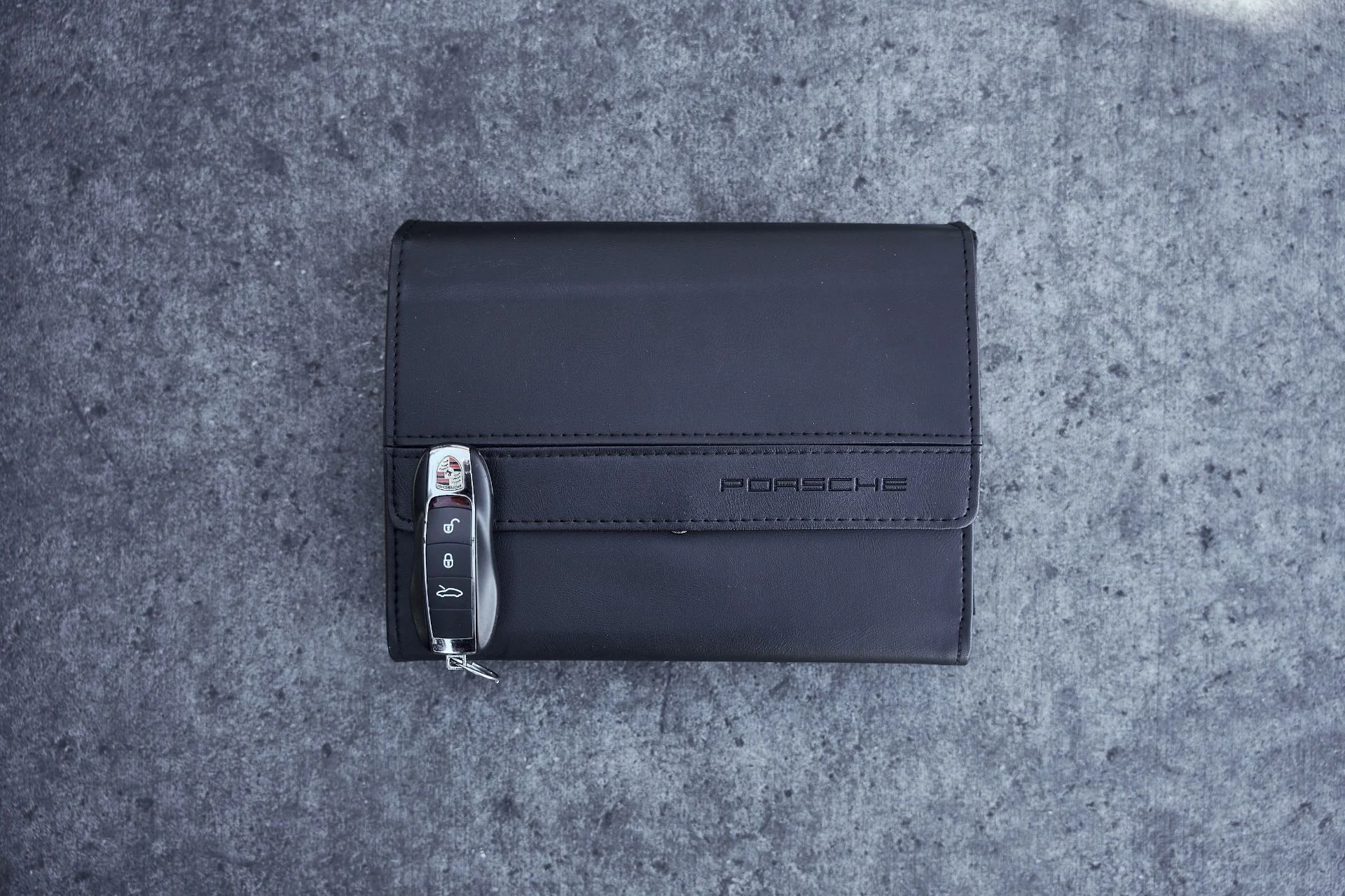 mph070_435129233_Used_2015_Porsche_911_Carrera_S_1768869464_6c68f310fd