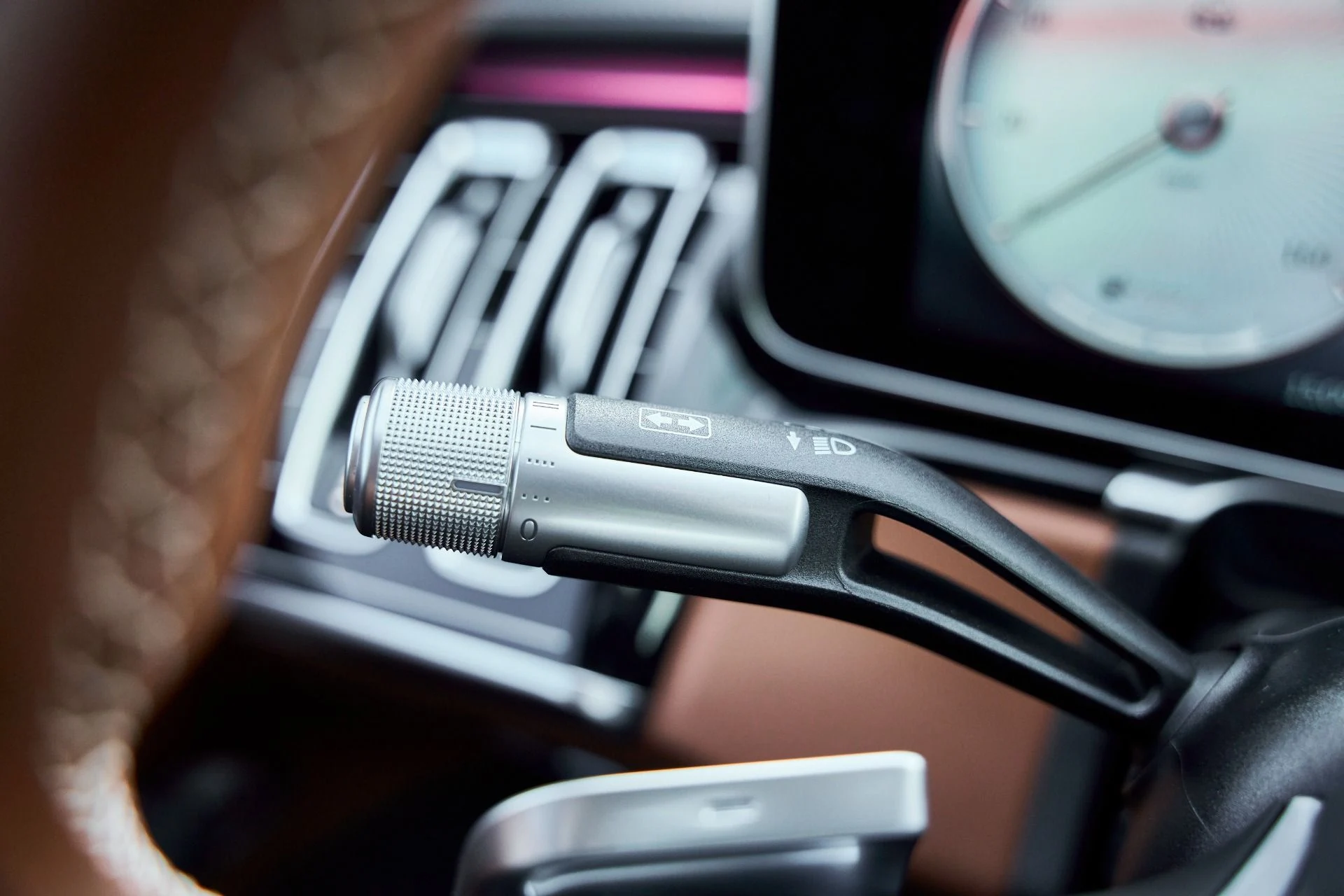 mph070_491998741_Used_2026_Mercedes_Benz_S_Class_Maybach_S_680_1769716767_8ccaa8cc72