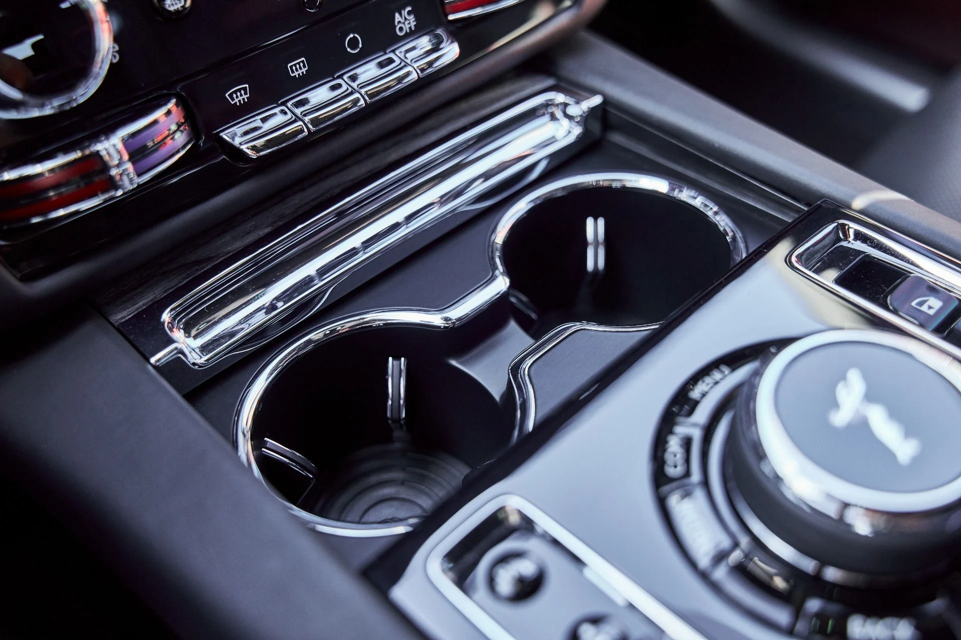 mph070_573627847_Used_2023_Rolls_Royce_Ghost_1770699632_3952fee743