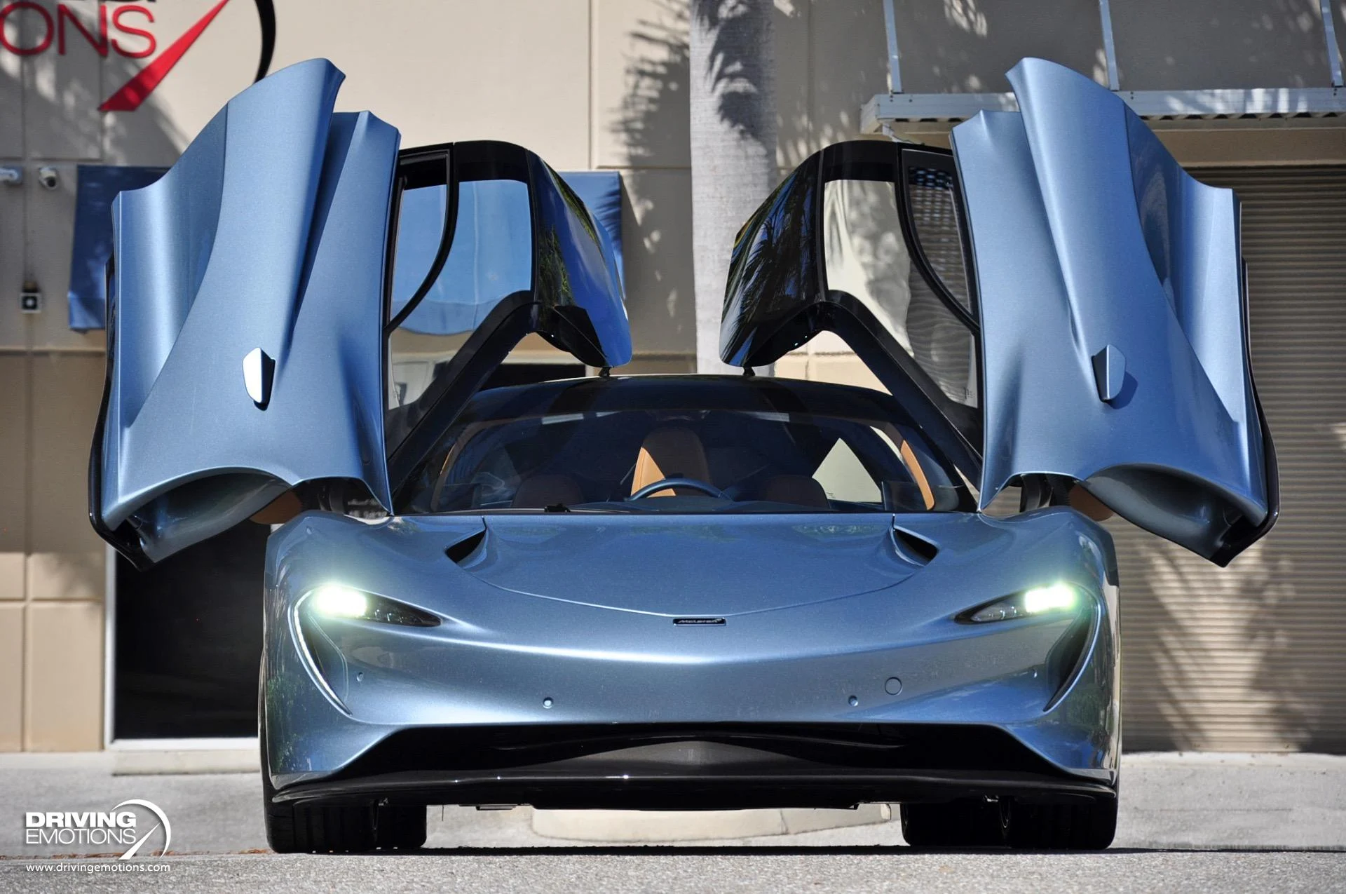 mph070_62455490_821_p71_l_73916dfd3d