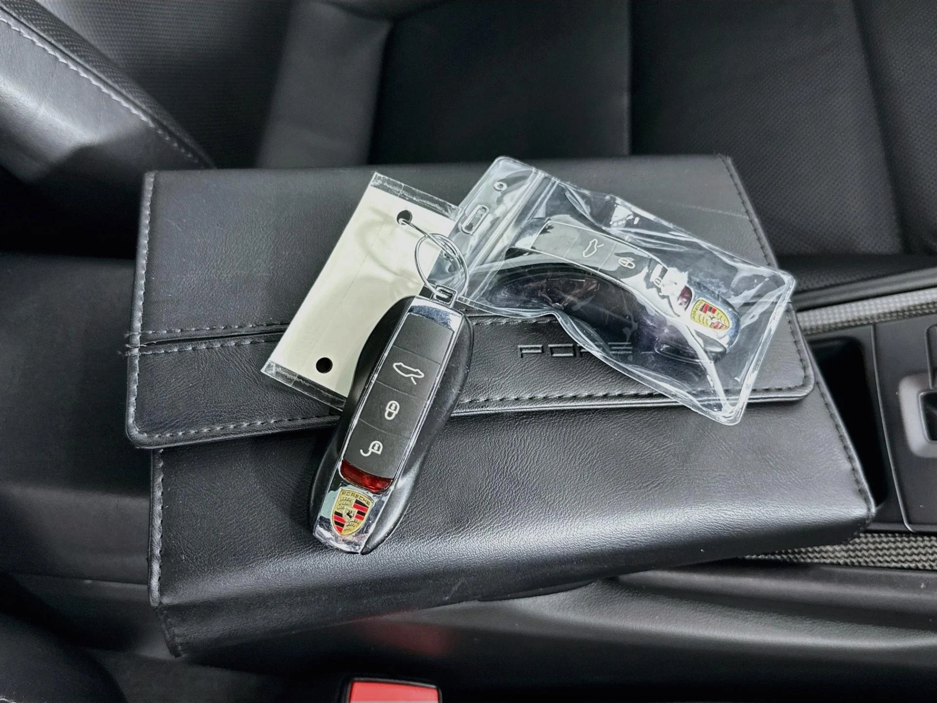 mph070_693145732_Used_2014_Porsche_911_Turbo_S_1791570371_0bf6b86086
