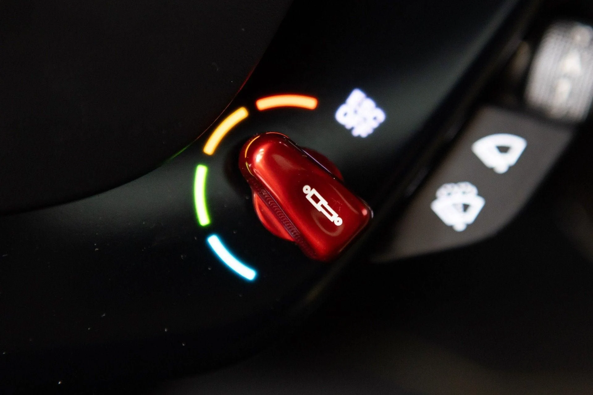 mph070_698246895_Used_2025_Ferrari_296_GTB_1777349771_7aad1ce984