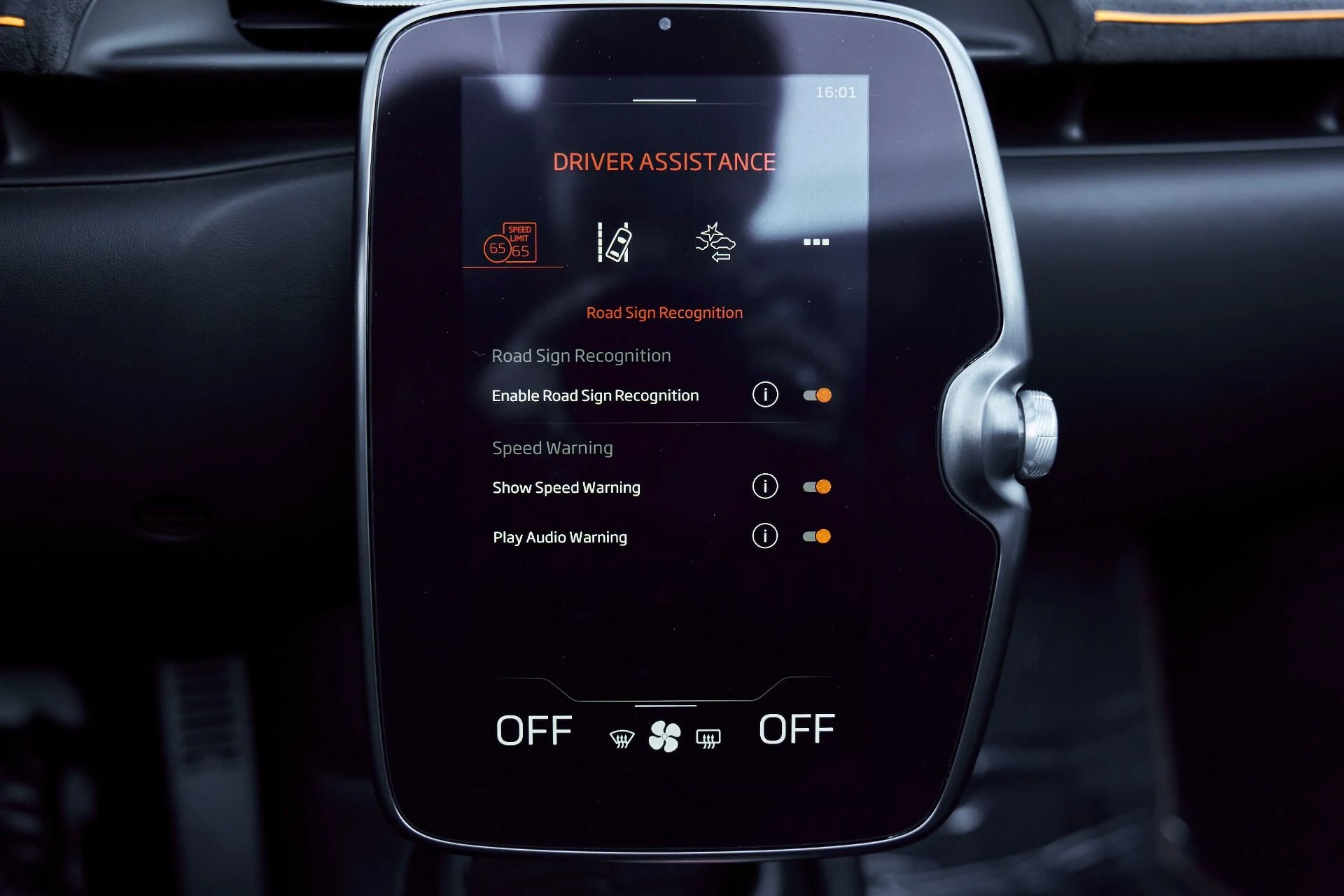 mph070_805711471_Used_2025_Mc_Laren_Artura_Performance_1769481910_3c96ddad97