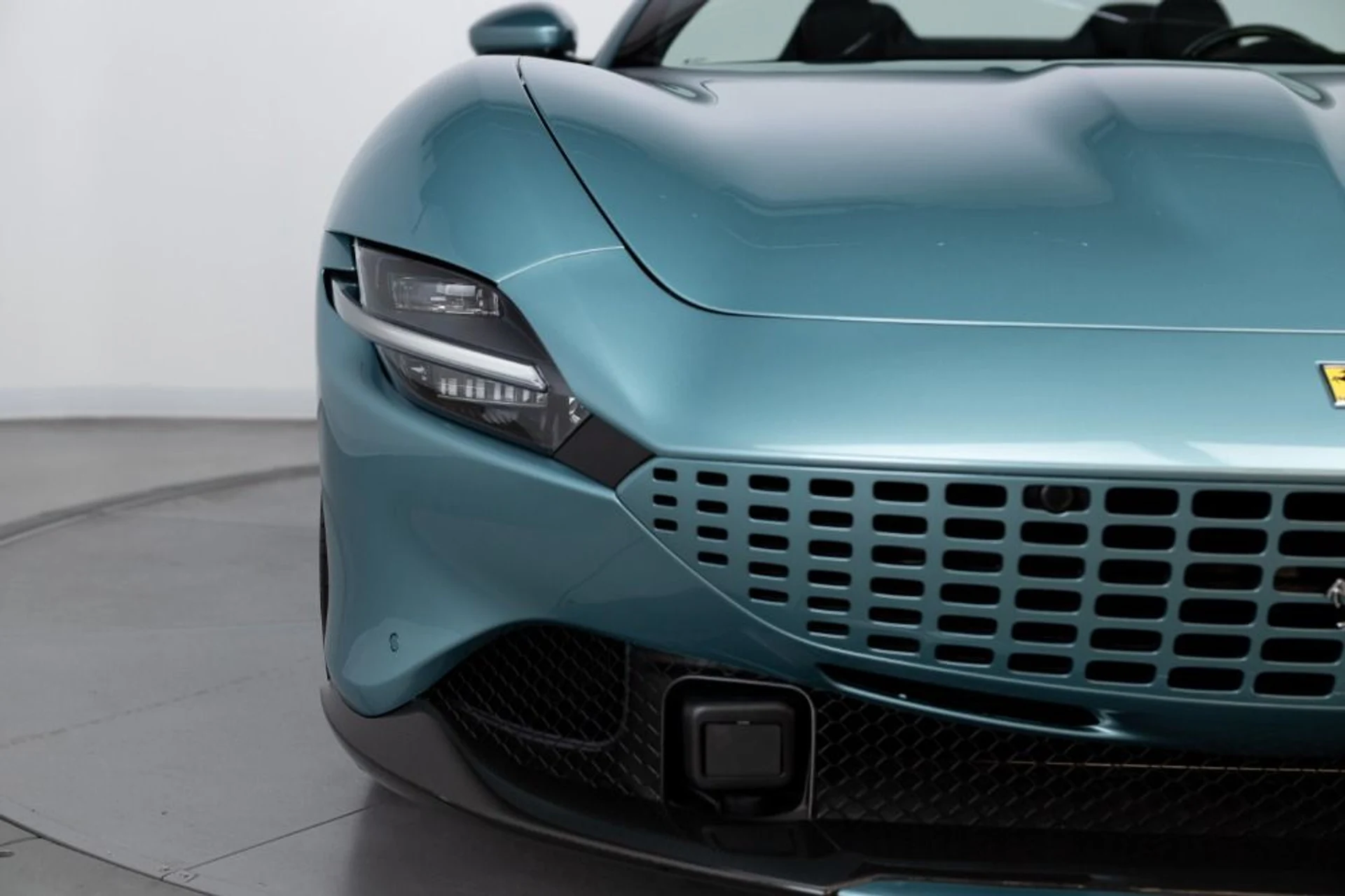 mph070_839273054_Used_2024_Ferrari_Roma_Spider_2b199da6f2