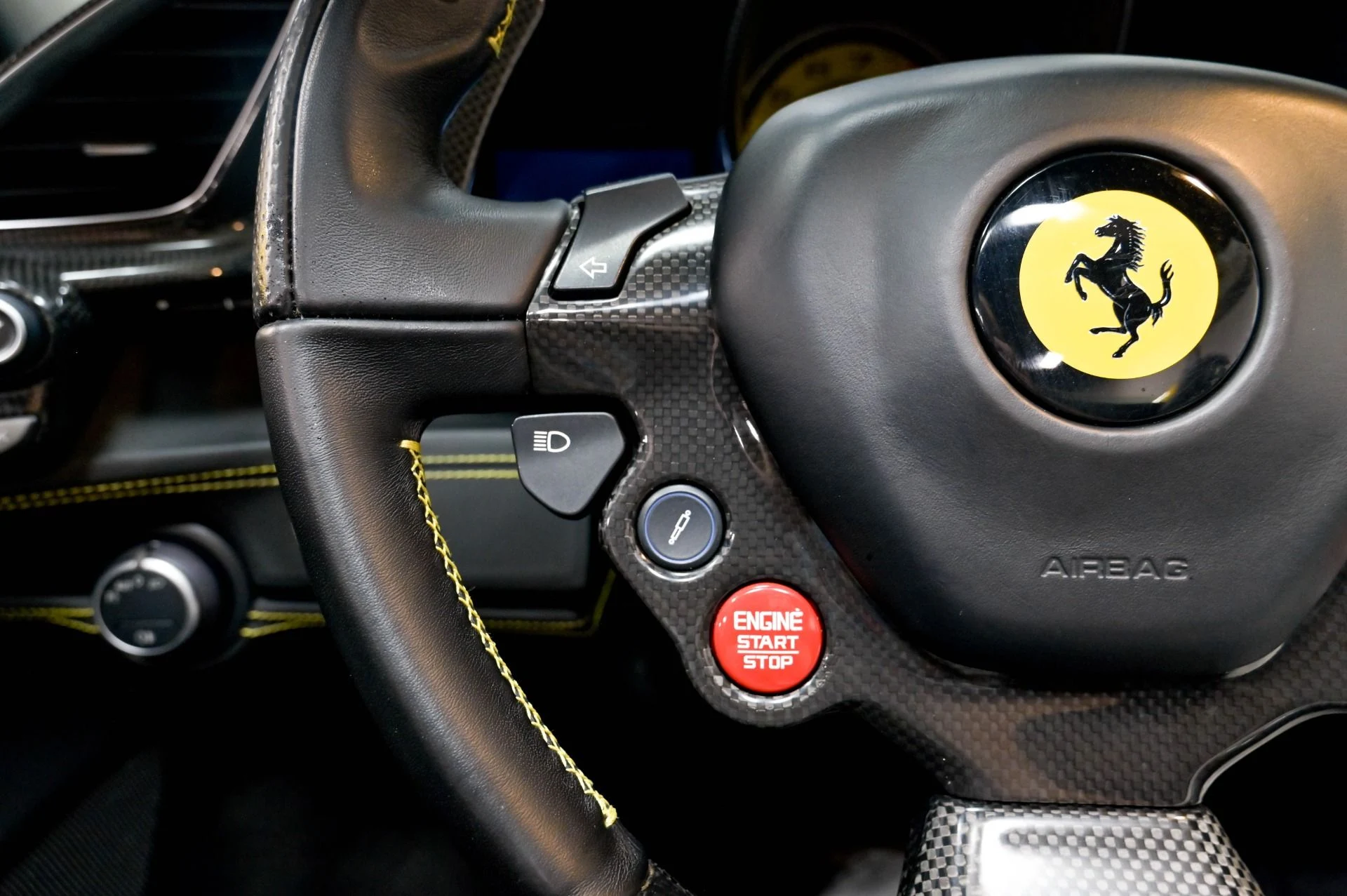 mph070_848640133_Used_2017_Ferrari_488_Spider_1782250763_9583e6ec4c