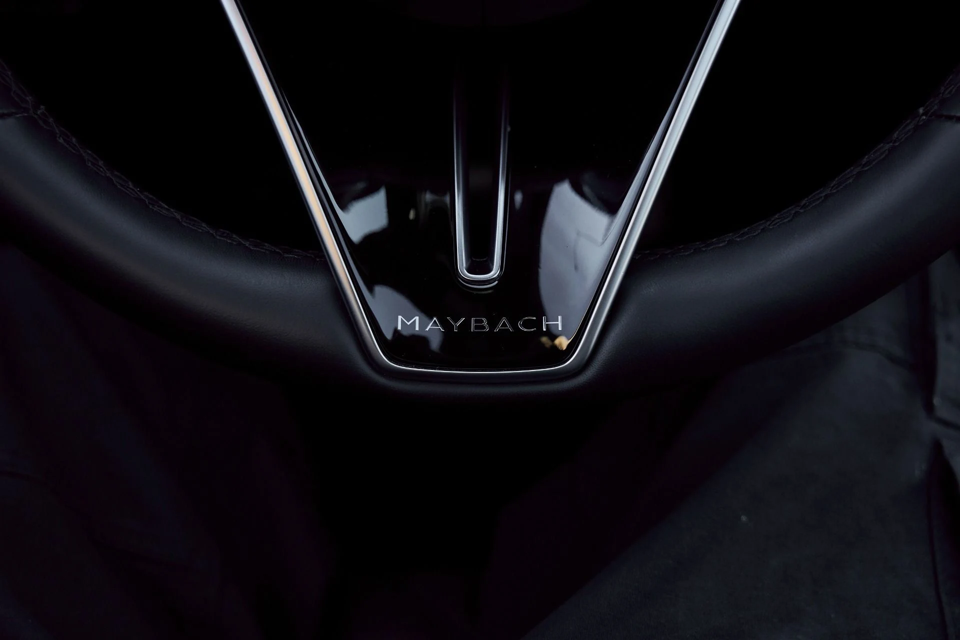 mph070_864723370_Used_2023_Mercedes_Benz_S_Class_Maybach_S_680_1769804081_8f109cf2ac