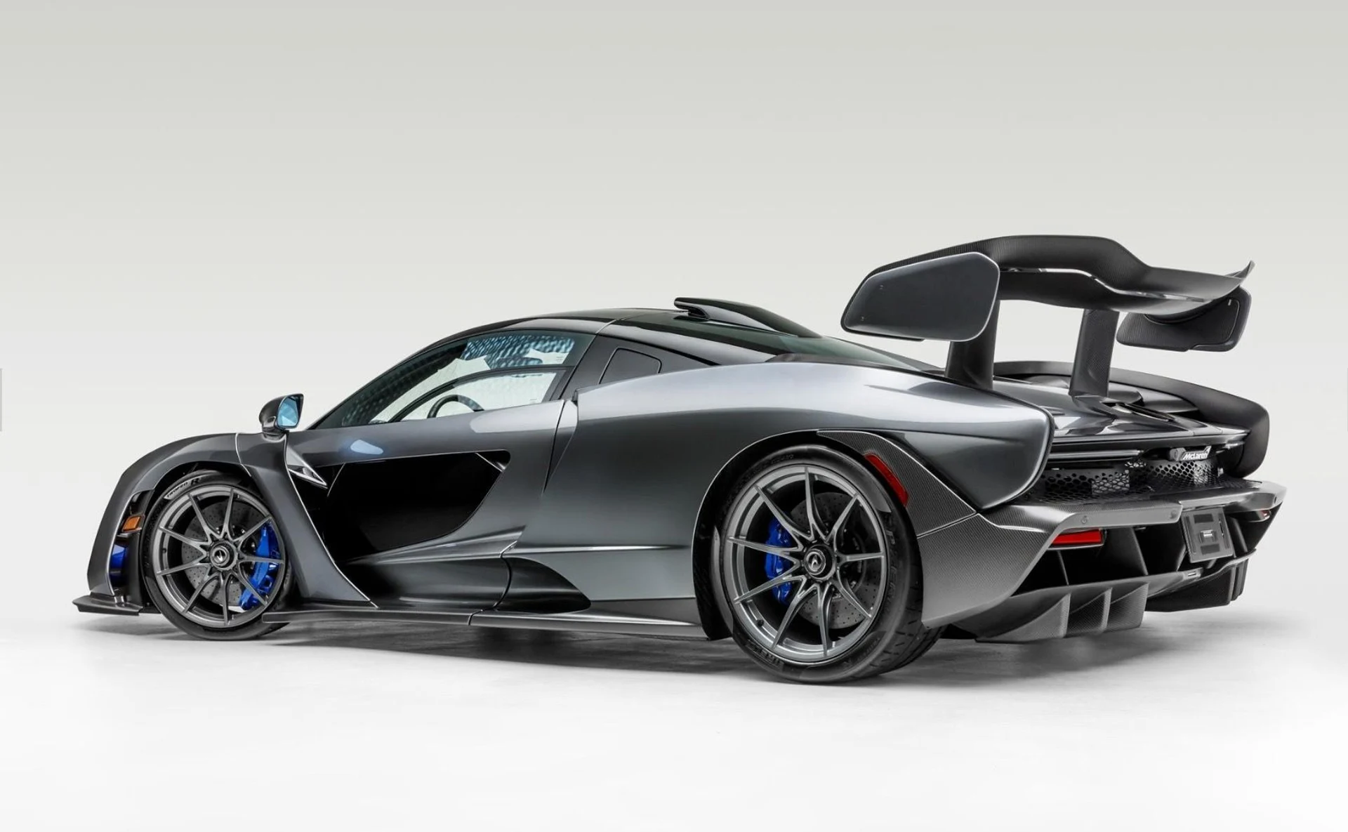 mph071_1050704309_12200_p72_l_6c0110a576