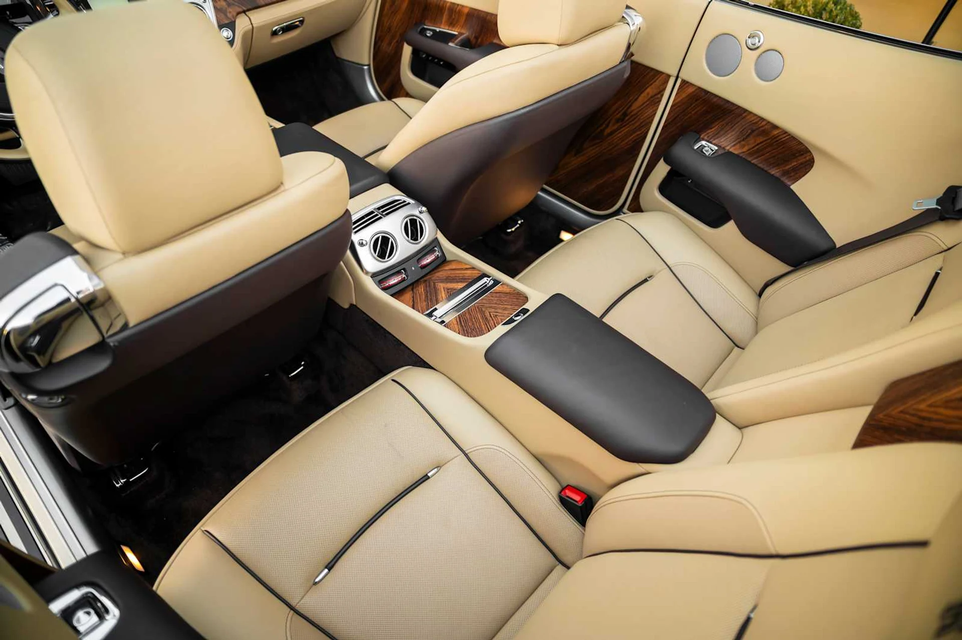 mph071_110264501_51a770f139f6452f431e22673b656862x_64a1f6ddc3