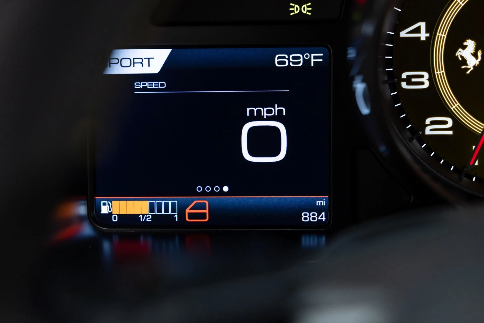 mph071_1144826499_13030_p72_l_58bce9813e