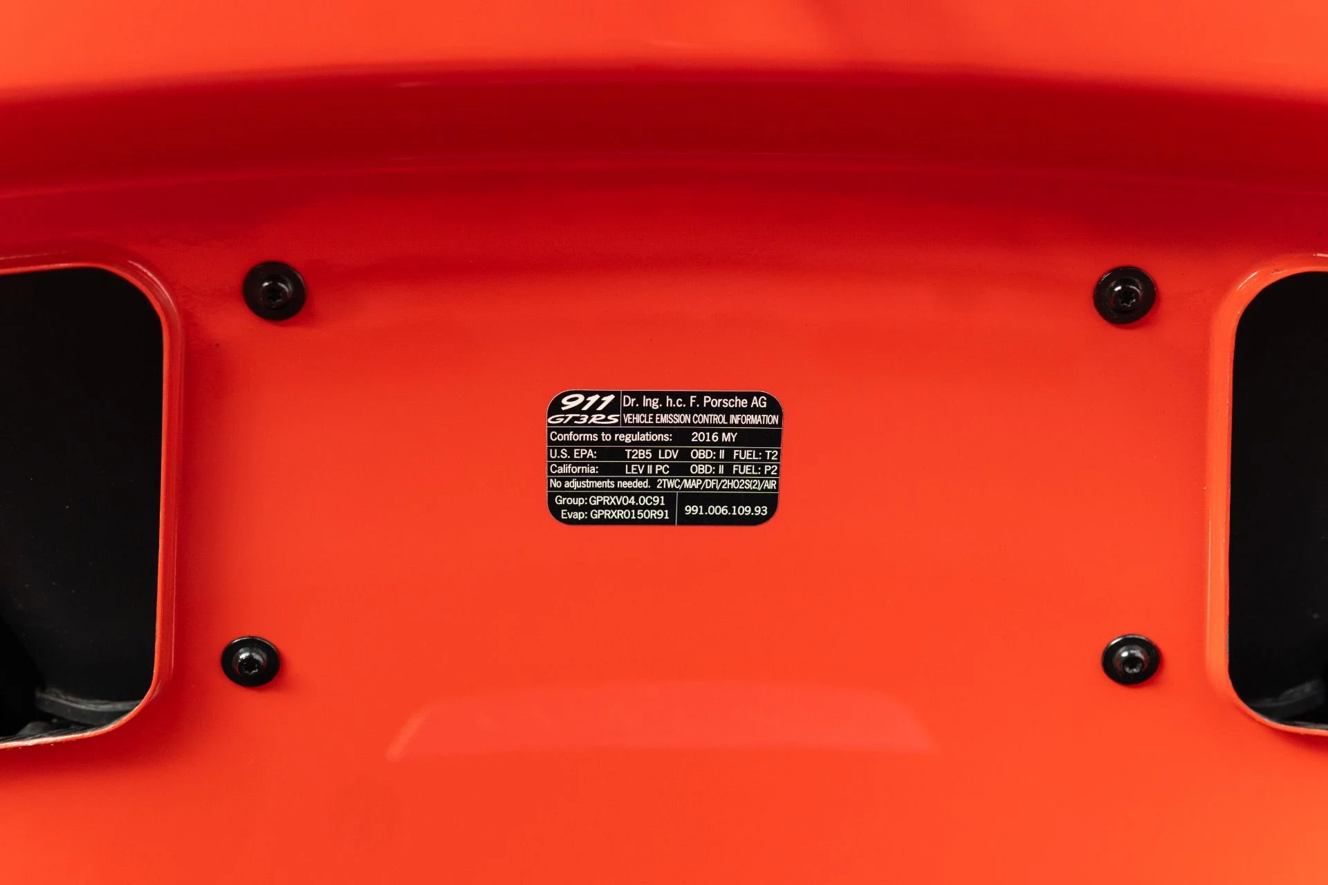 mph071_115842038_Used_2016_Porsche_911_GT_3_RS_1766773556_f40afb9640