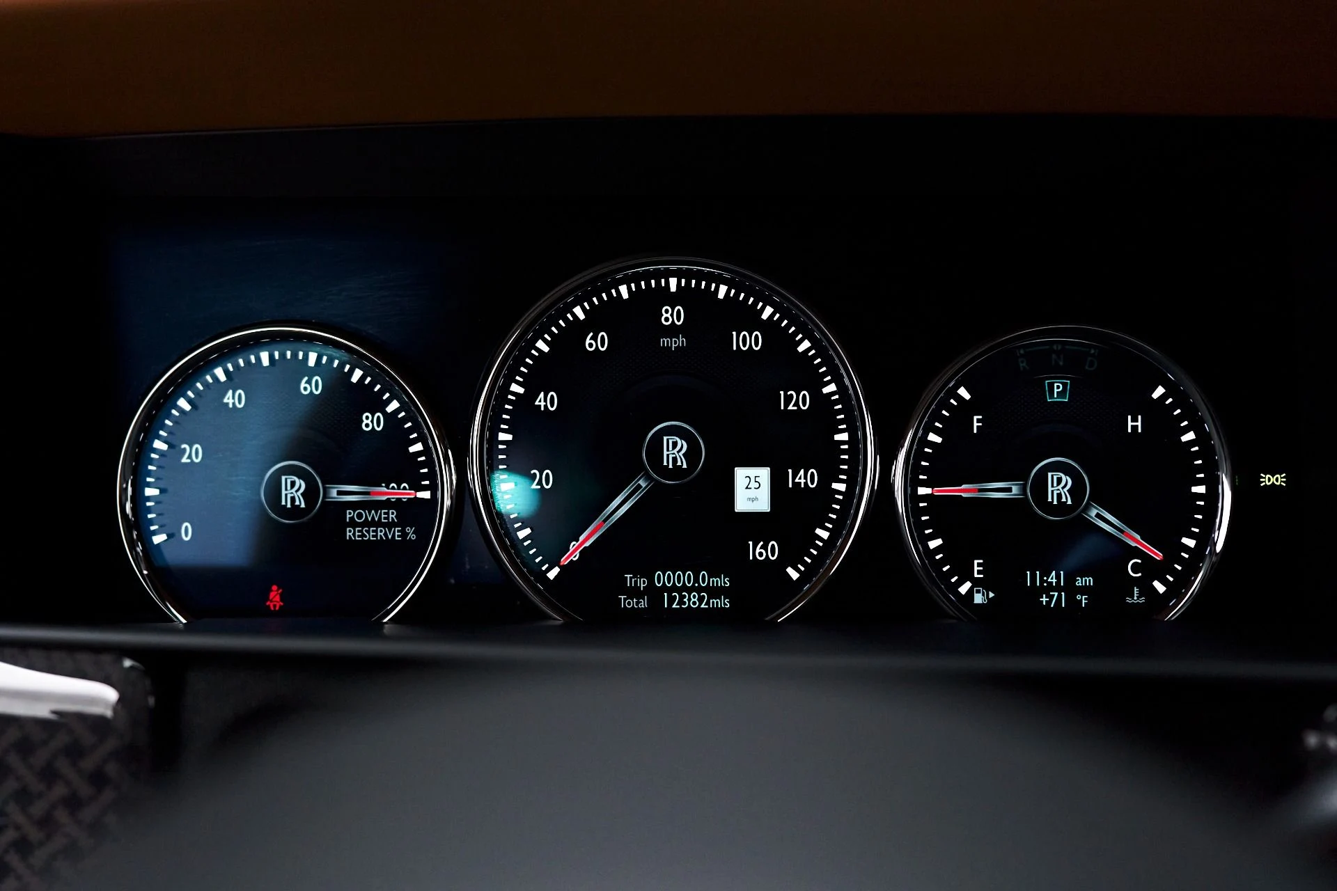 mph071_1168074650_Used_2022_Rolls_Royce_Cullinan_Base_1699642413_7ba24f0068