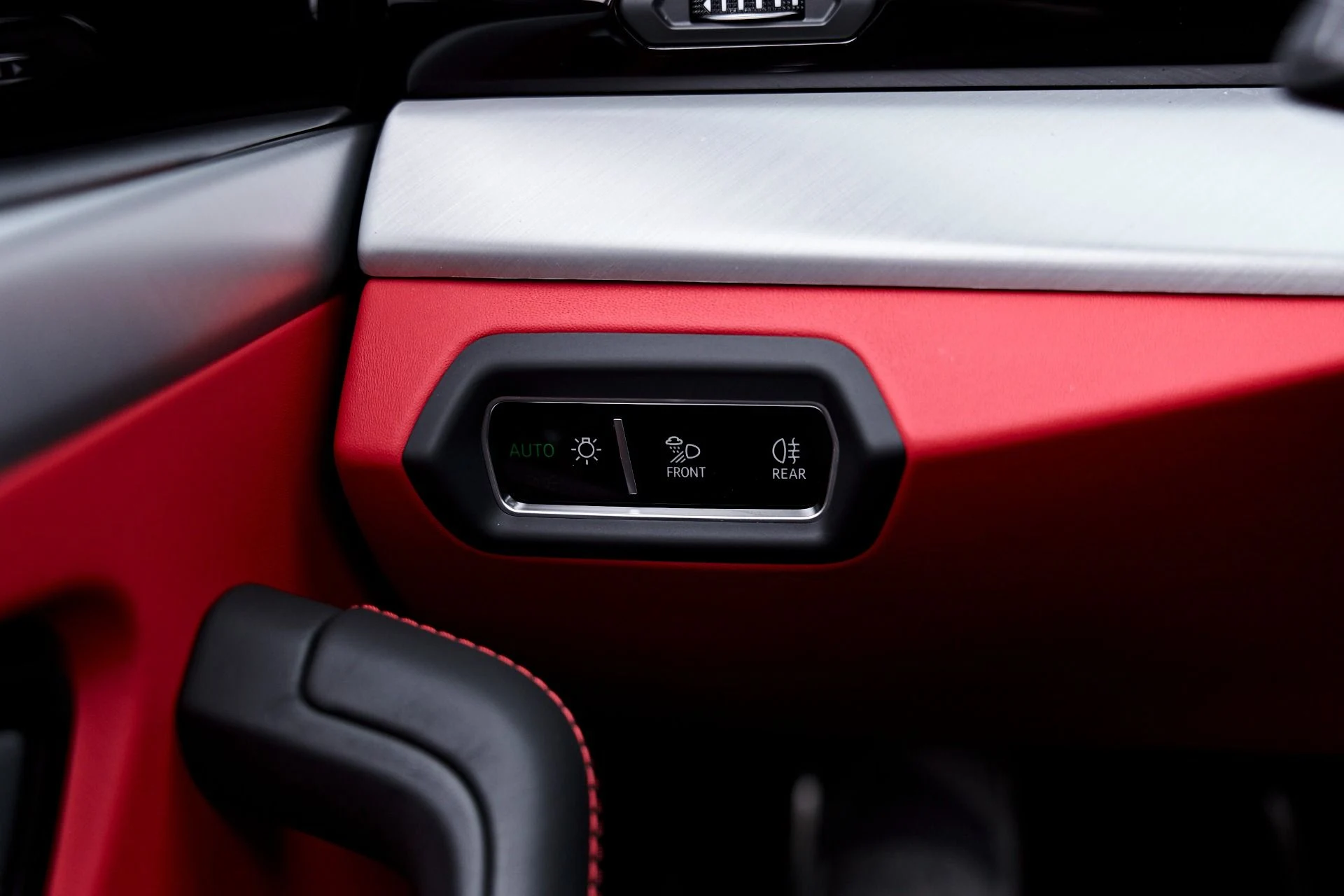 mph071_1180301389_Used_2023_Lamborghini_Urus_S_1784684522_a607dec97e