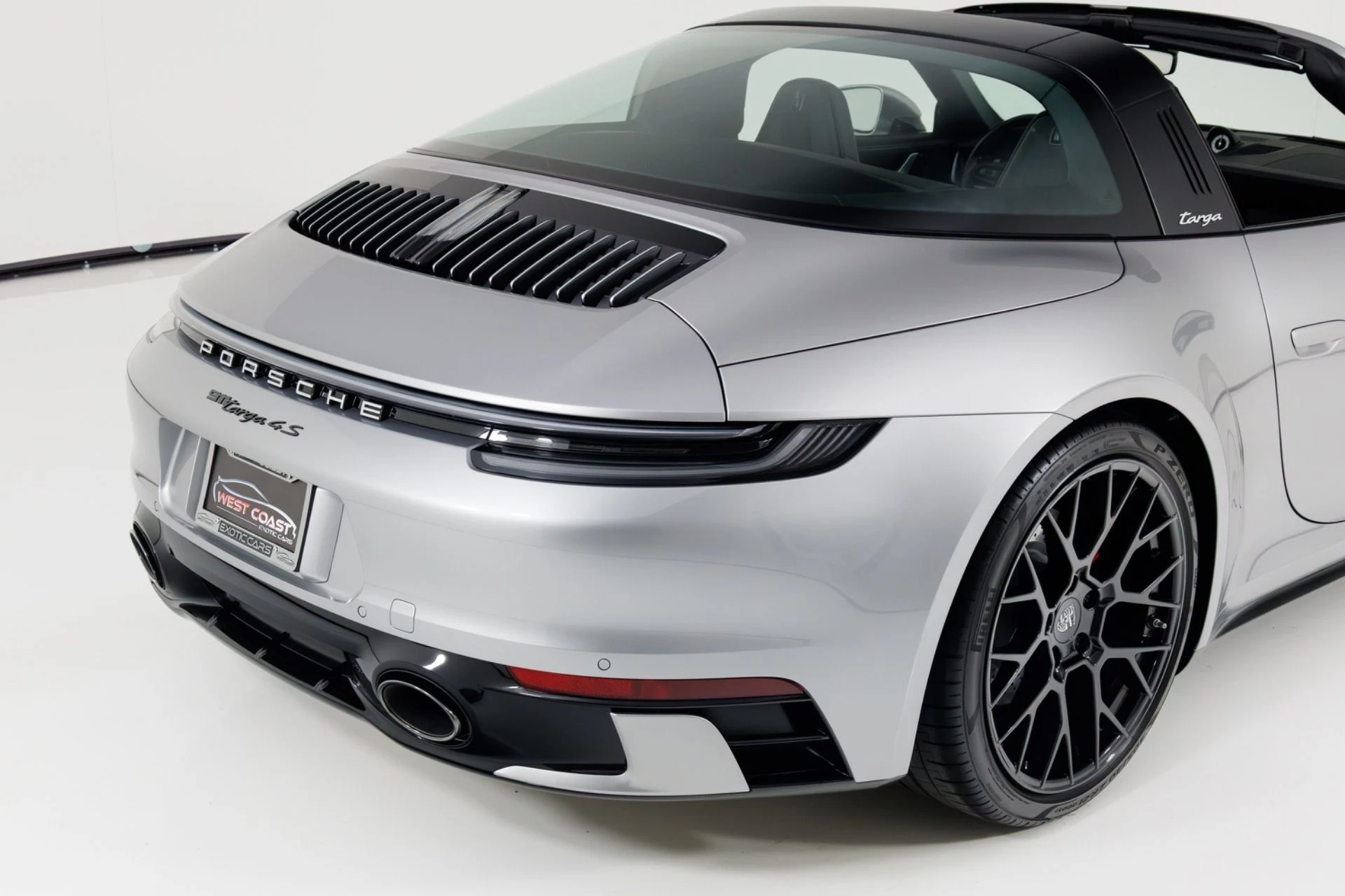 mph071_1202923404_Used_2022_Porsche_911_Targa_4_S_1772835295_df6c4f3111