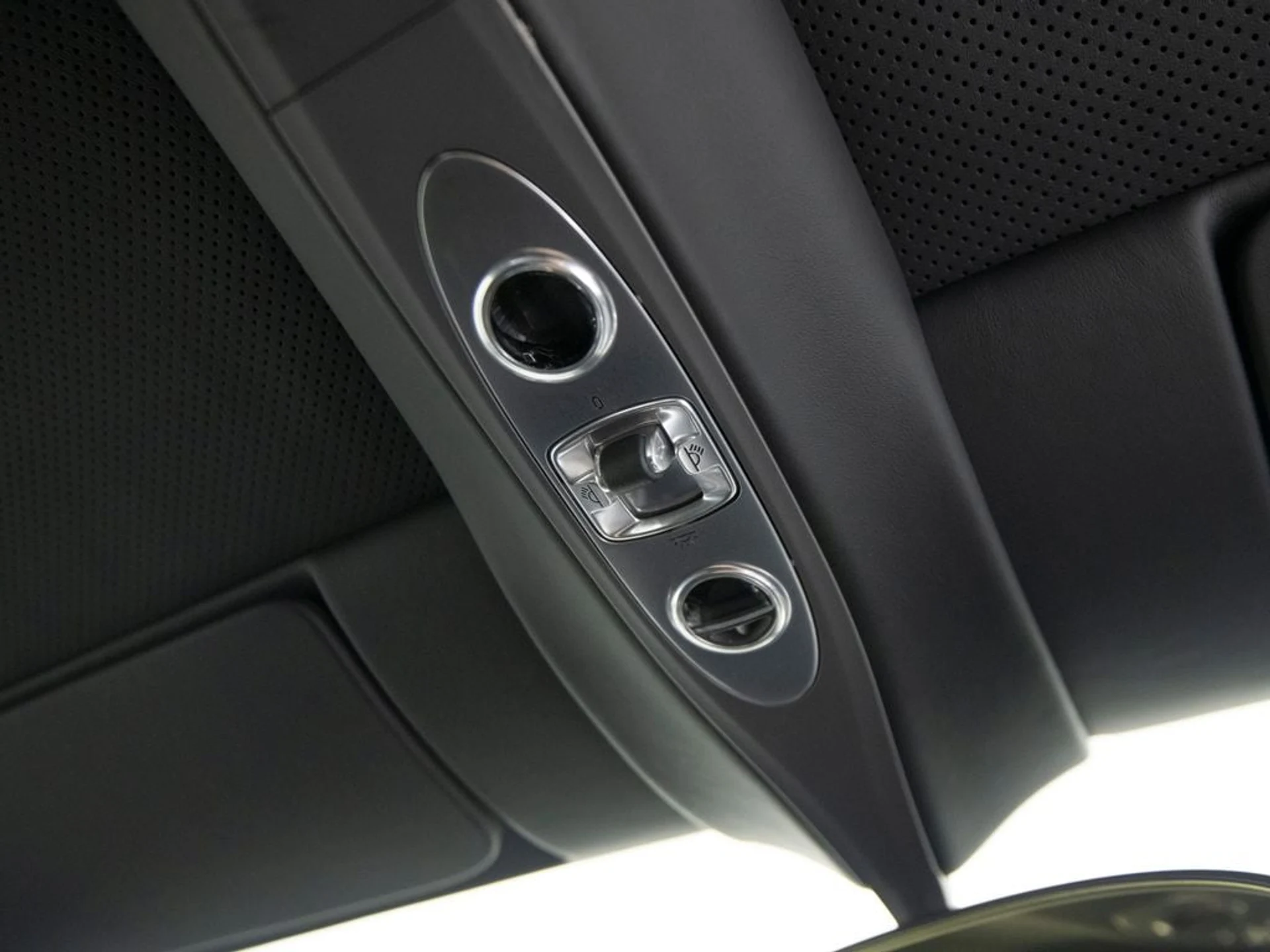 mph071_1252837166_50dbd146c77df36afbe4b1318d9053e3x_2fcb378182