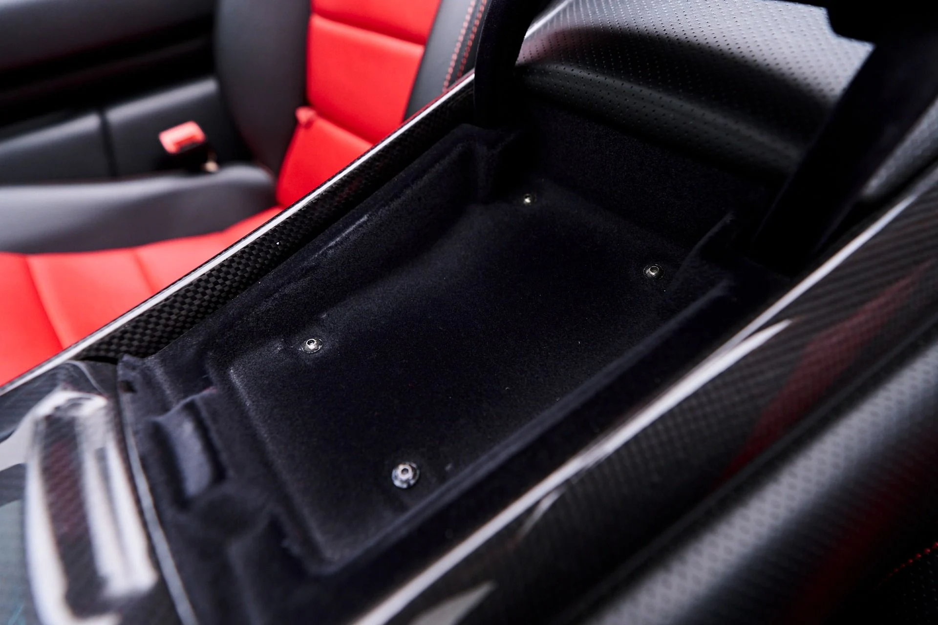 mph071_1301412815_Used_2006_Lamborghini_Murcielago_Base_1753322496_c3b3ea93c1
