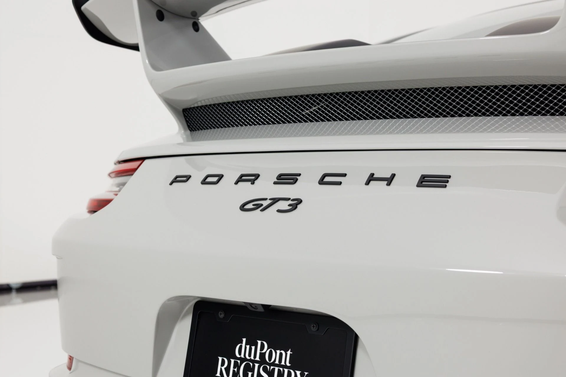mph071_1368237794_Used_2018_Porsche_911_GT_3_1782944838_42d78e83d3