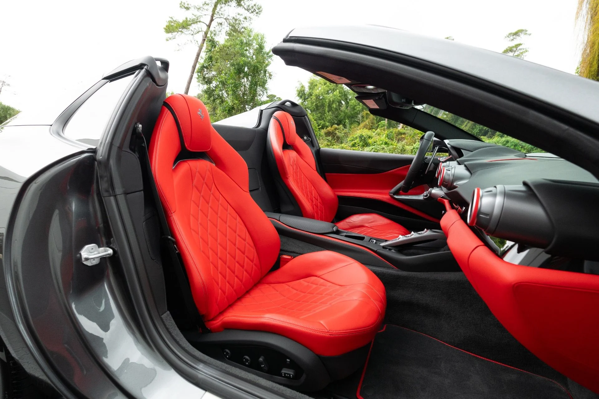 mph071_1412280466_Used_2022_Ferrari_812_GTS_1768275128_a2fc420f70