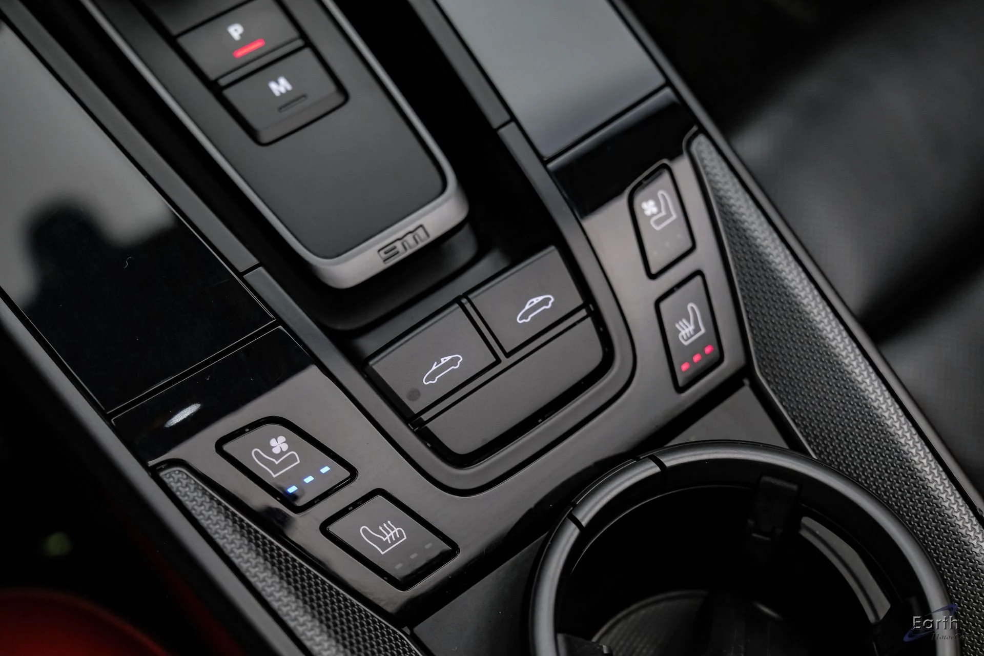 mph071_1508476306_e6569a57c227795a6e5dba3b63786959x_97551256ff